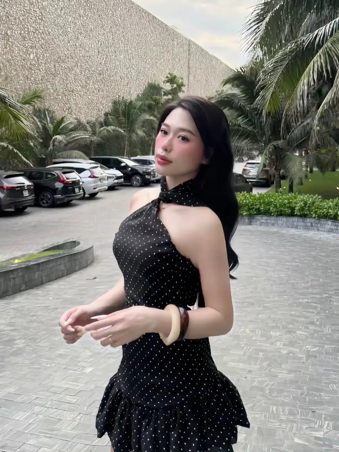 Aguja Dress Rental 3
