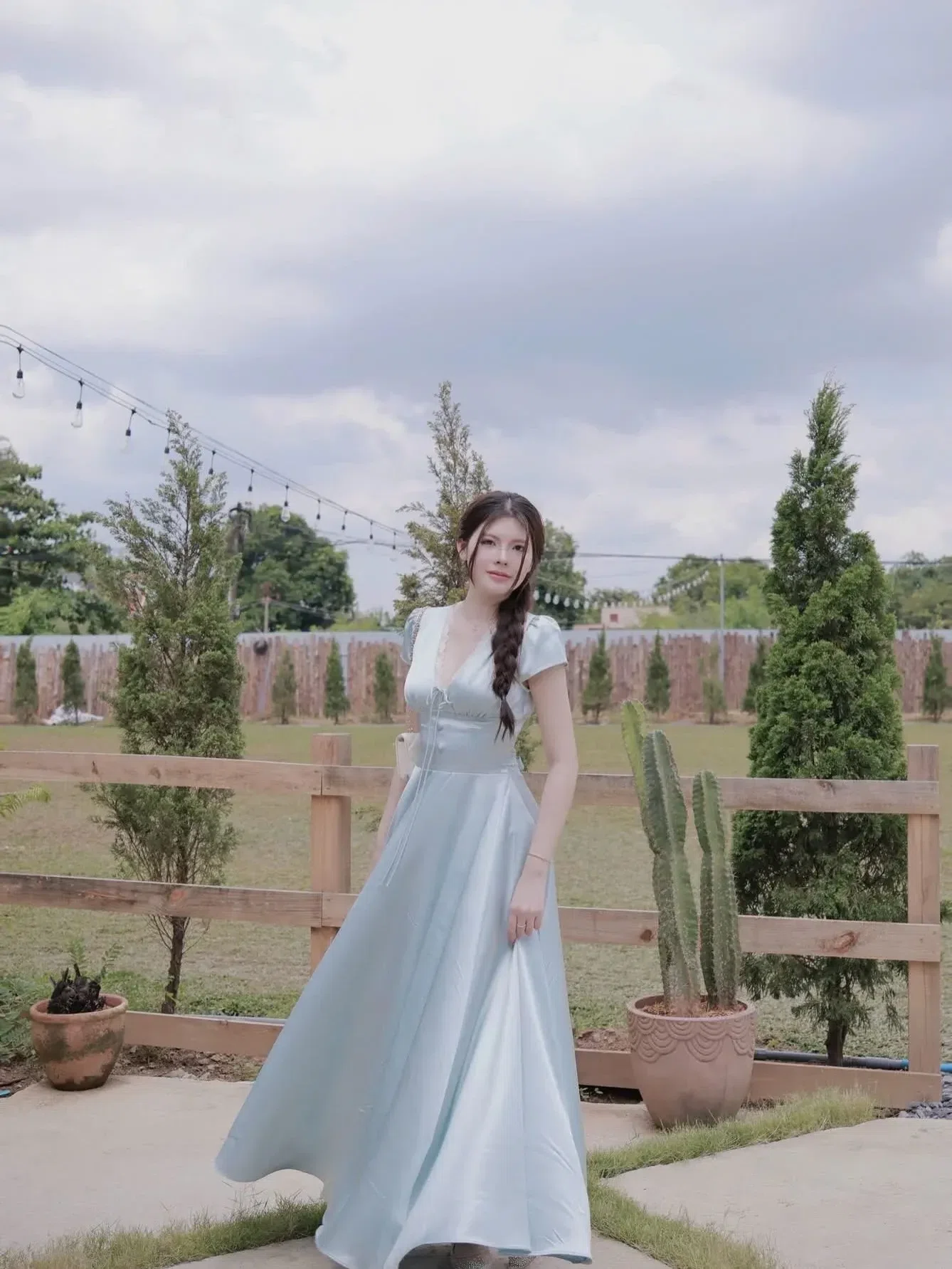 Đồ hè năm nay xinh lắm ạ💐🌷
__________________________
𝐌𝐚̂̃𝐮 𝐭𝐡𝐮𝐞̂: 𝟑𝟓 2
