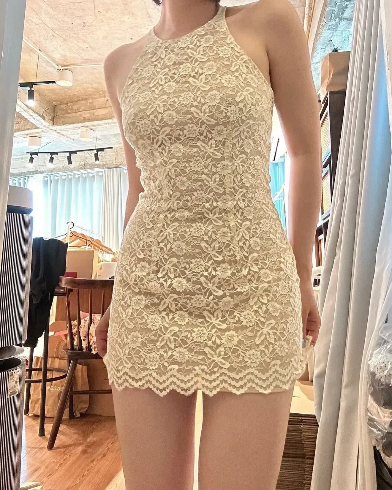 Cam kết váy chính hãng 2