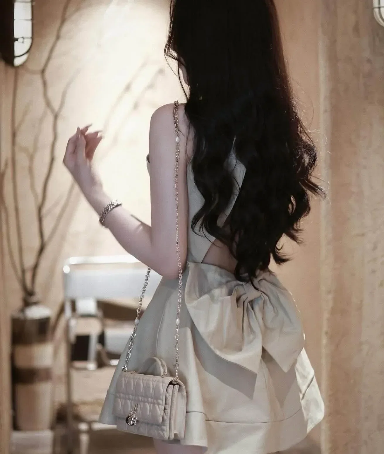 VÁY KAKI HỞ LƯNG CÓ NƠ 2