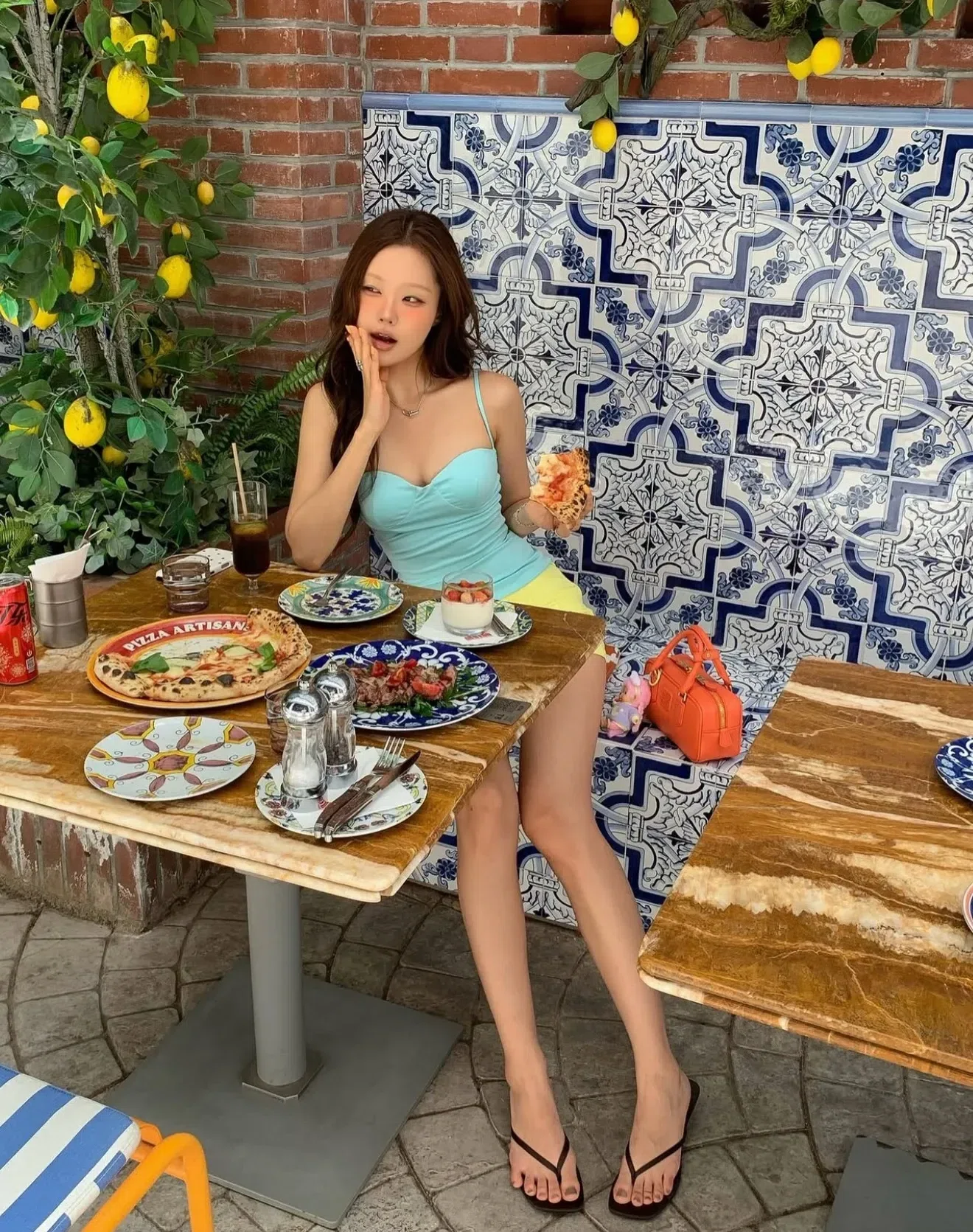 Áo hai dây xanh AX0009 + Chân váy VK0004 (màu kem) 7
