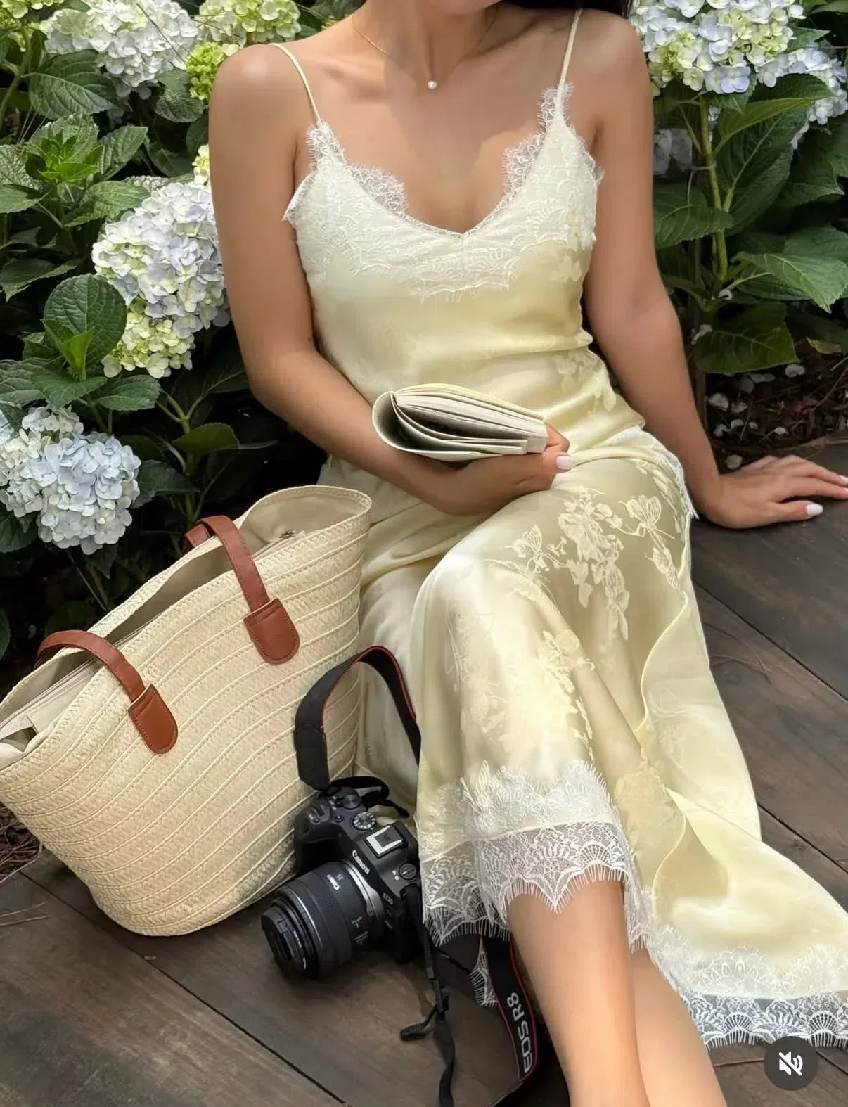set lụa vàng gà con may 𝑁𝑎̀𝑛𝑔 𝑆𝑢̛𝑜̛𝑛𝑔 5
