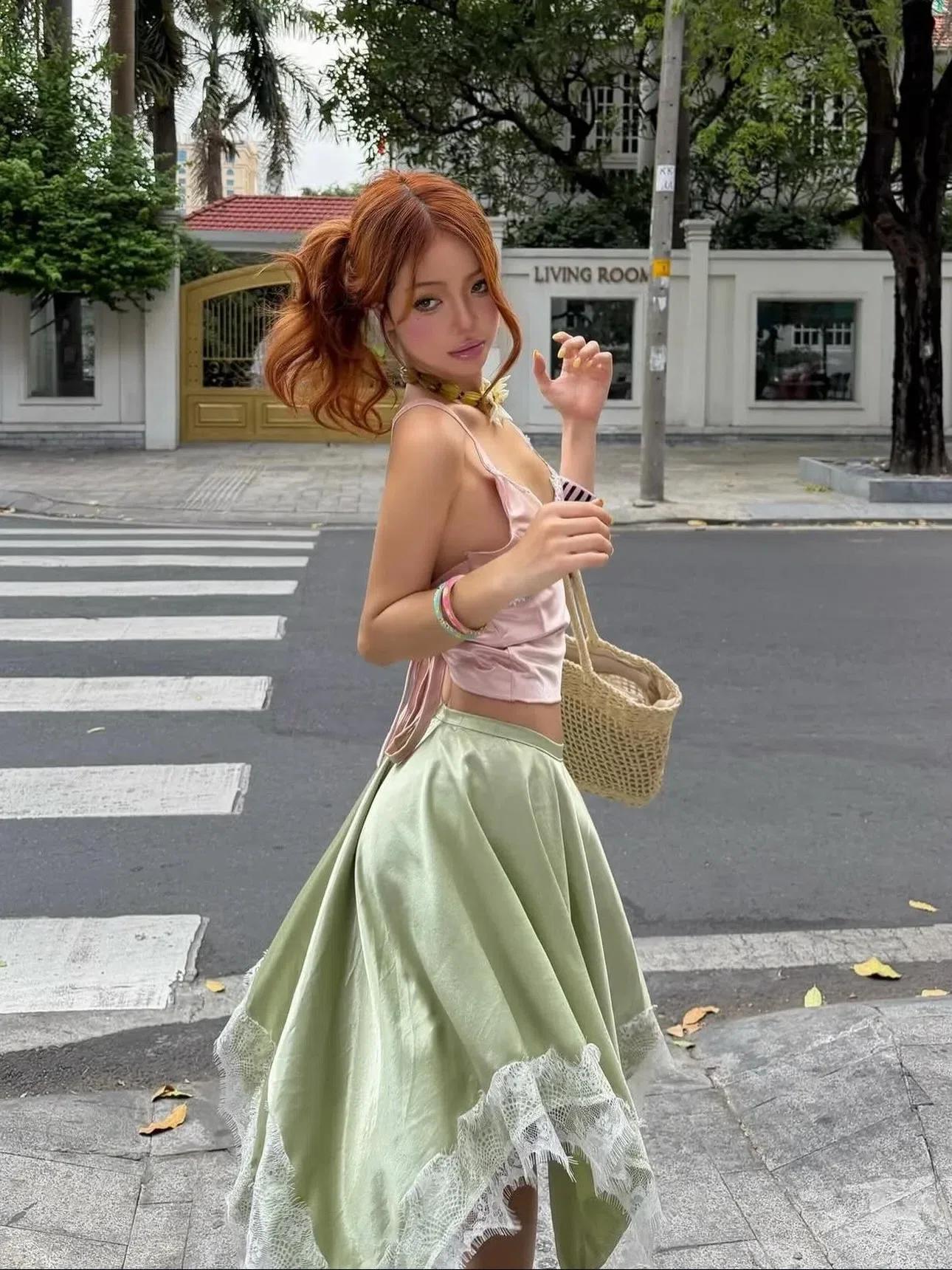 Đồ hè năm nay xinh lắm ạ💐🌷
__________________________
𝐌𝐚̂̃𝐮 𝐭𝐡𝐮𝐞̂: 𝟑𝟓 9