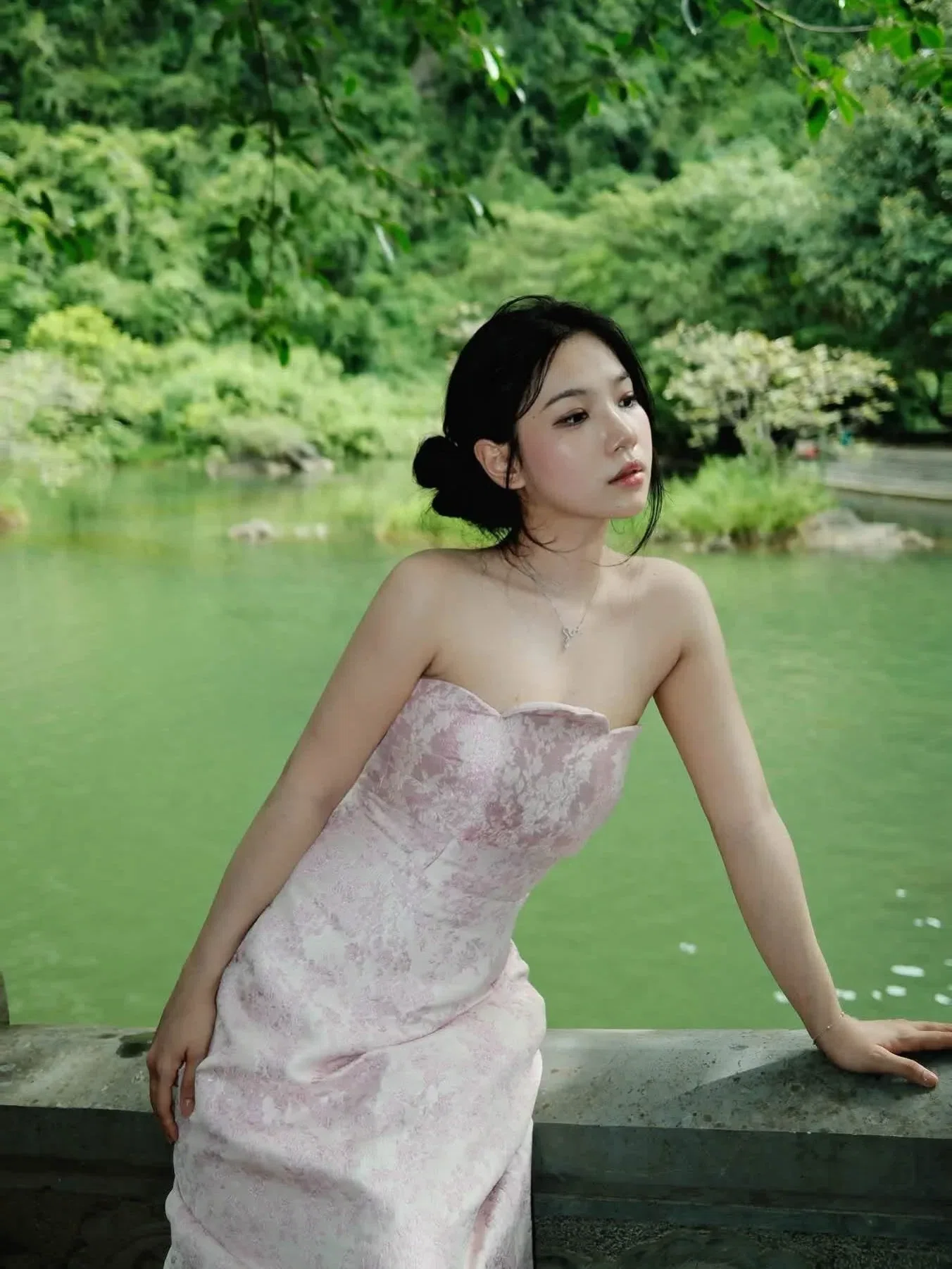 V477 Đầm gấp Kim Hoa Lille 2