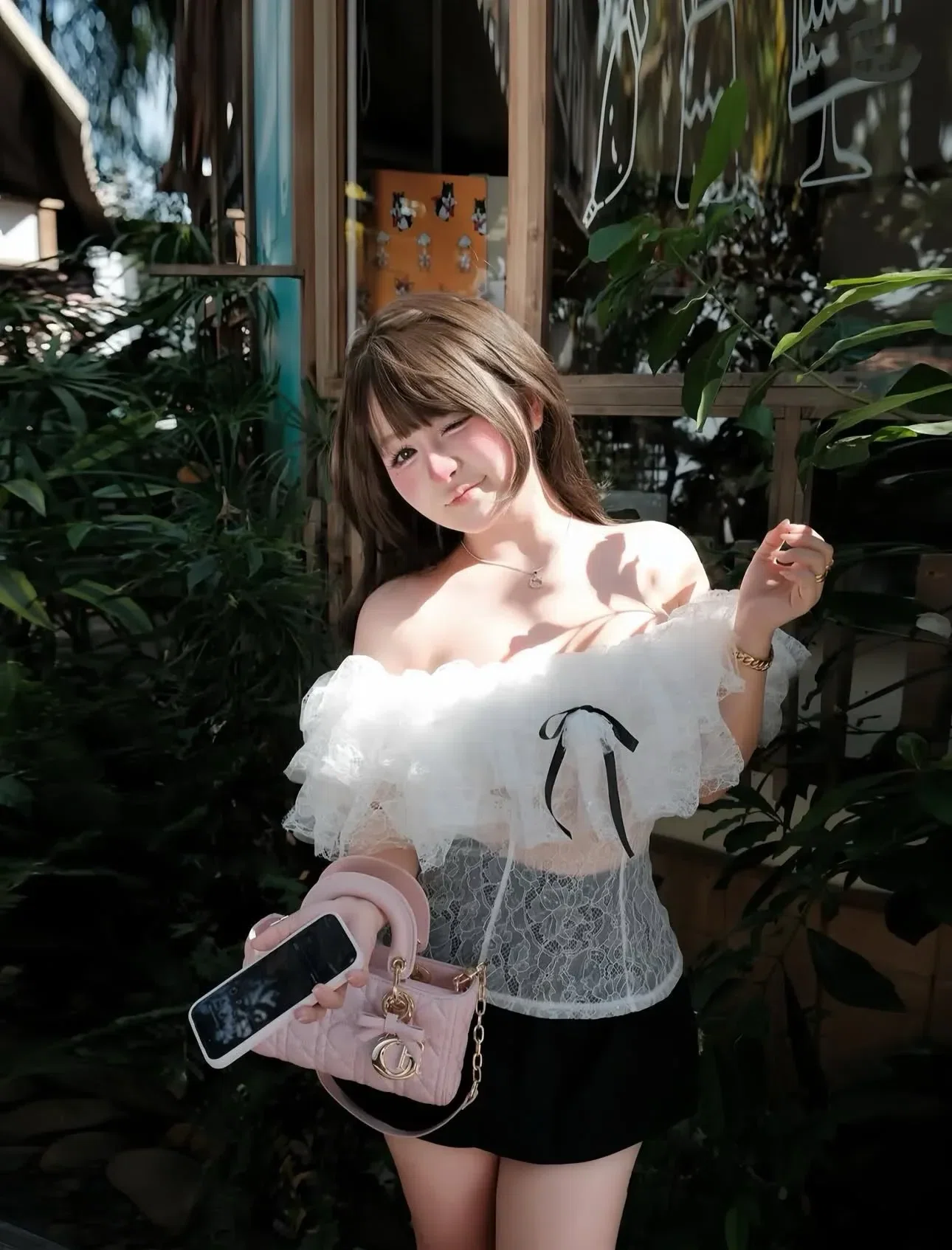 Đồ hè năm nay xinh lắm ạ💐🌷
__________________________
𝐌𝐚̂̃𝐮 𝐭𝐡𝐮𝐞̂: 𝟑𝟓 2