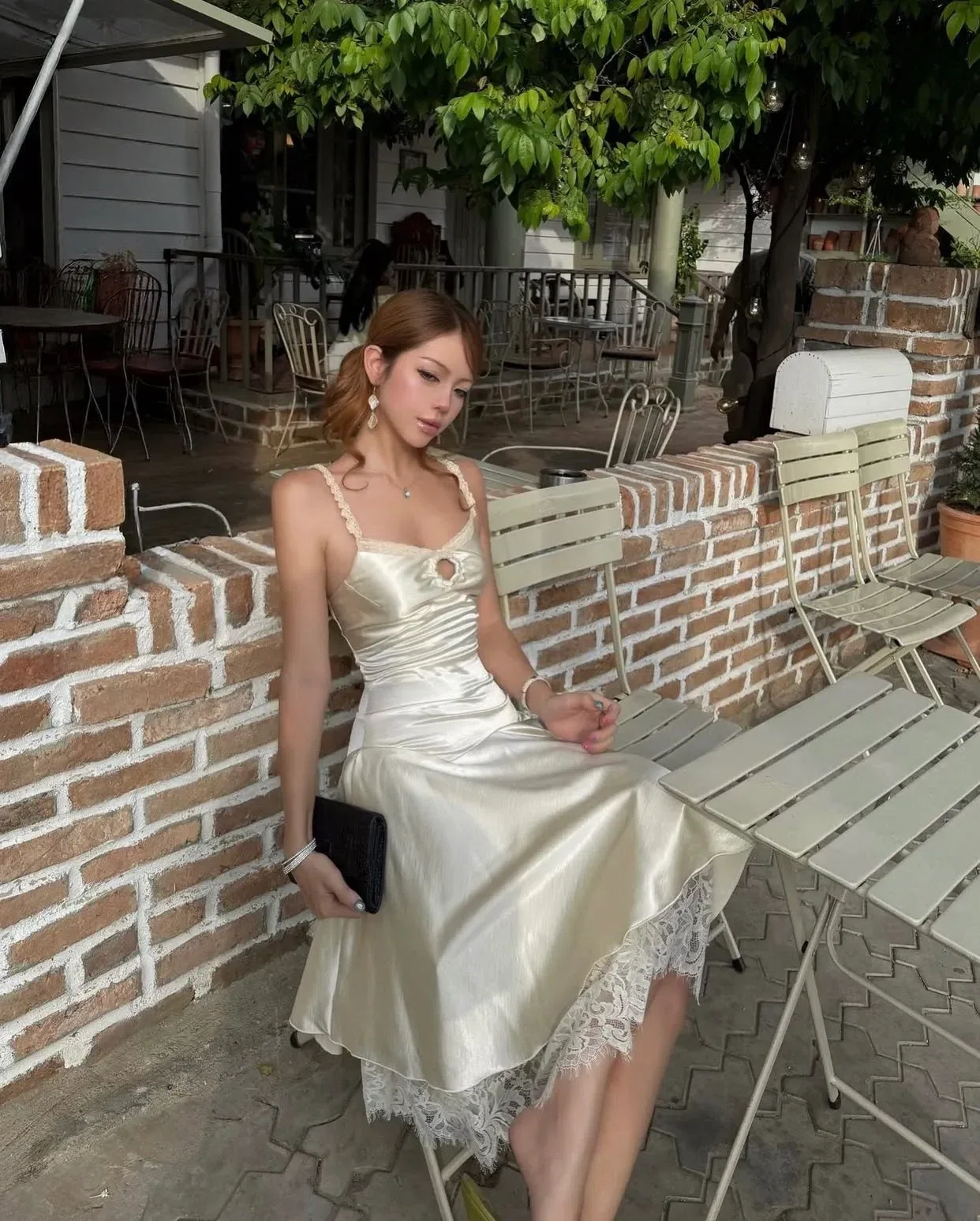 ĐẦM LỤA KEM DÂY HOA 4