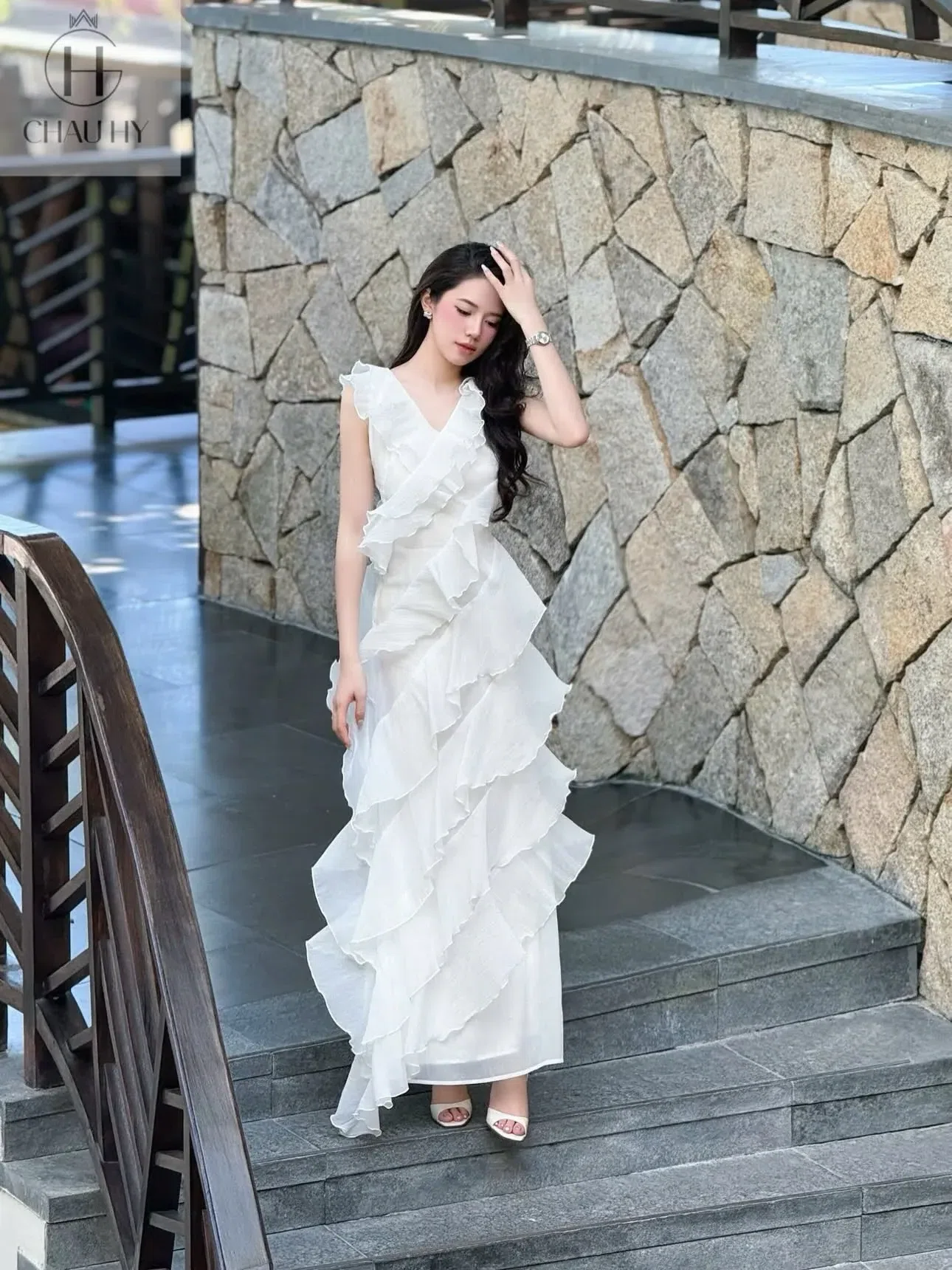 Đồ hè năm nay xinh lắm ạ💐🌷
__________________________
𝐌𝐚̂̃𝐮 𝐭𝐡𝐮𝐞̂: 𝟑𝟓 1