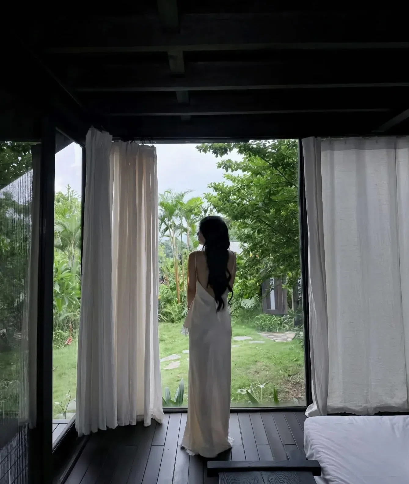 Cam kết váy chính hãng 5