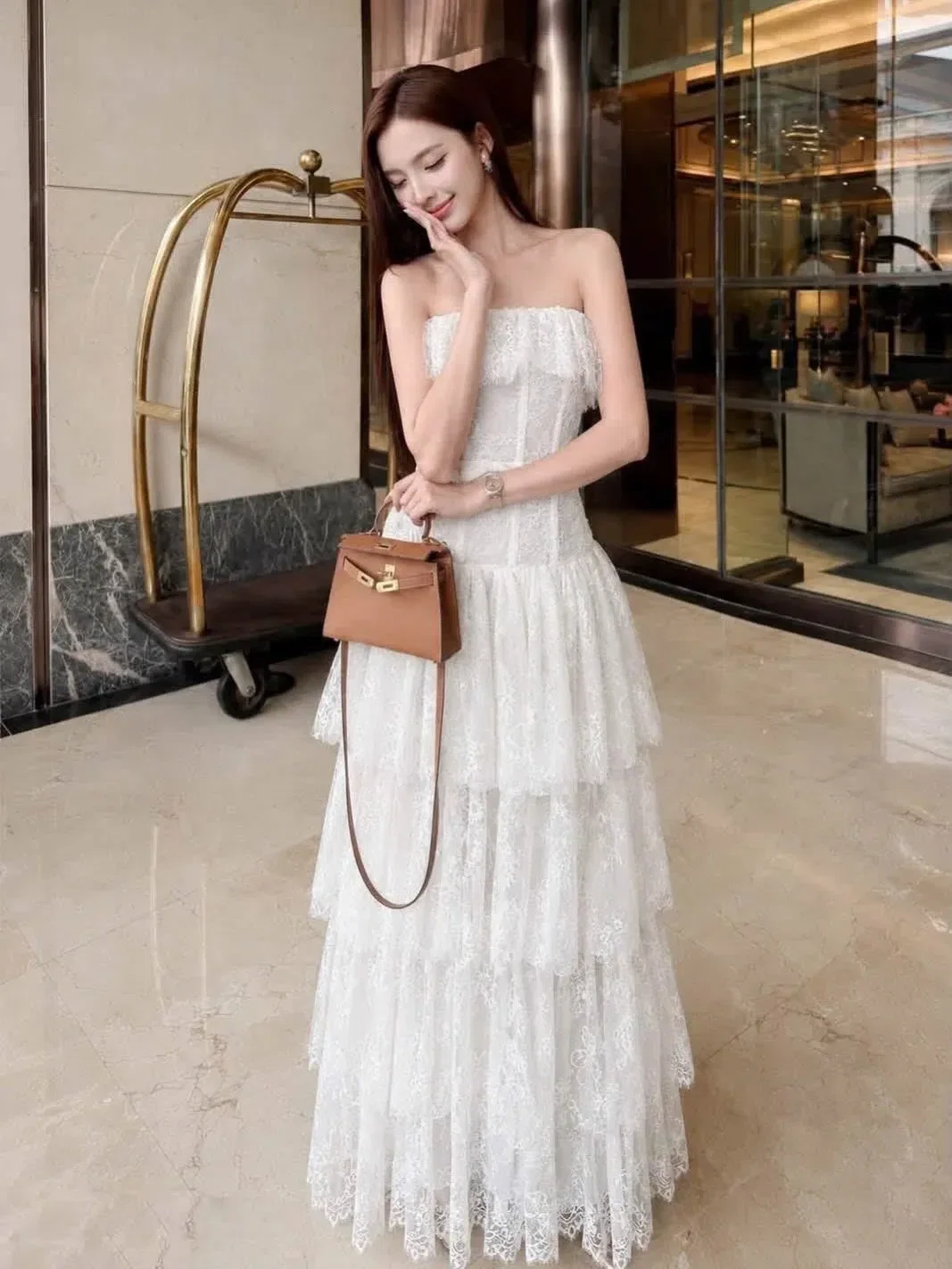 Đồ hè năm nay xinh lắm ạ💐🌷
__________________________
𝐌𝐚̂̃𝐮 𝐭𝐡𝐮𝐞̂: 𝟑𝟓 1