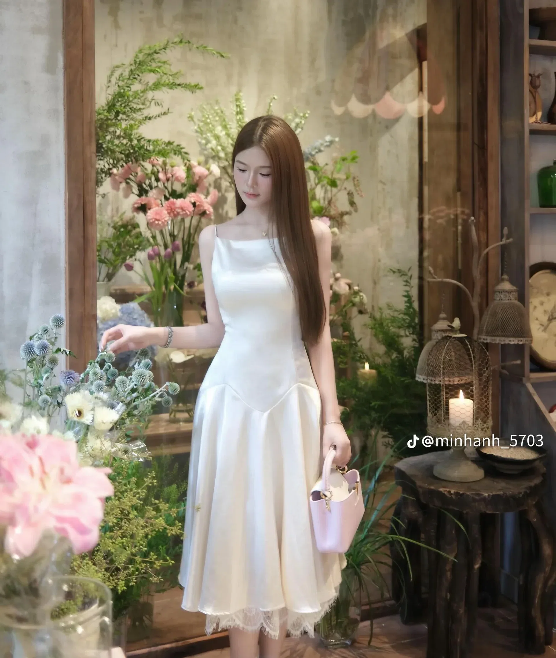 ĐẦM LỤA 2S DÁNG XOÈ 3