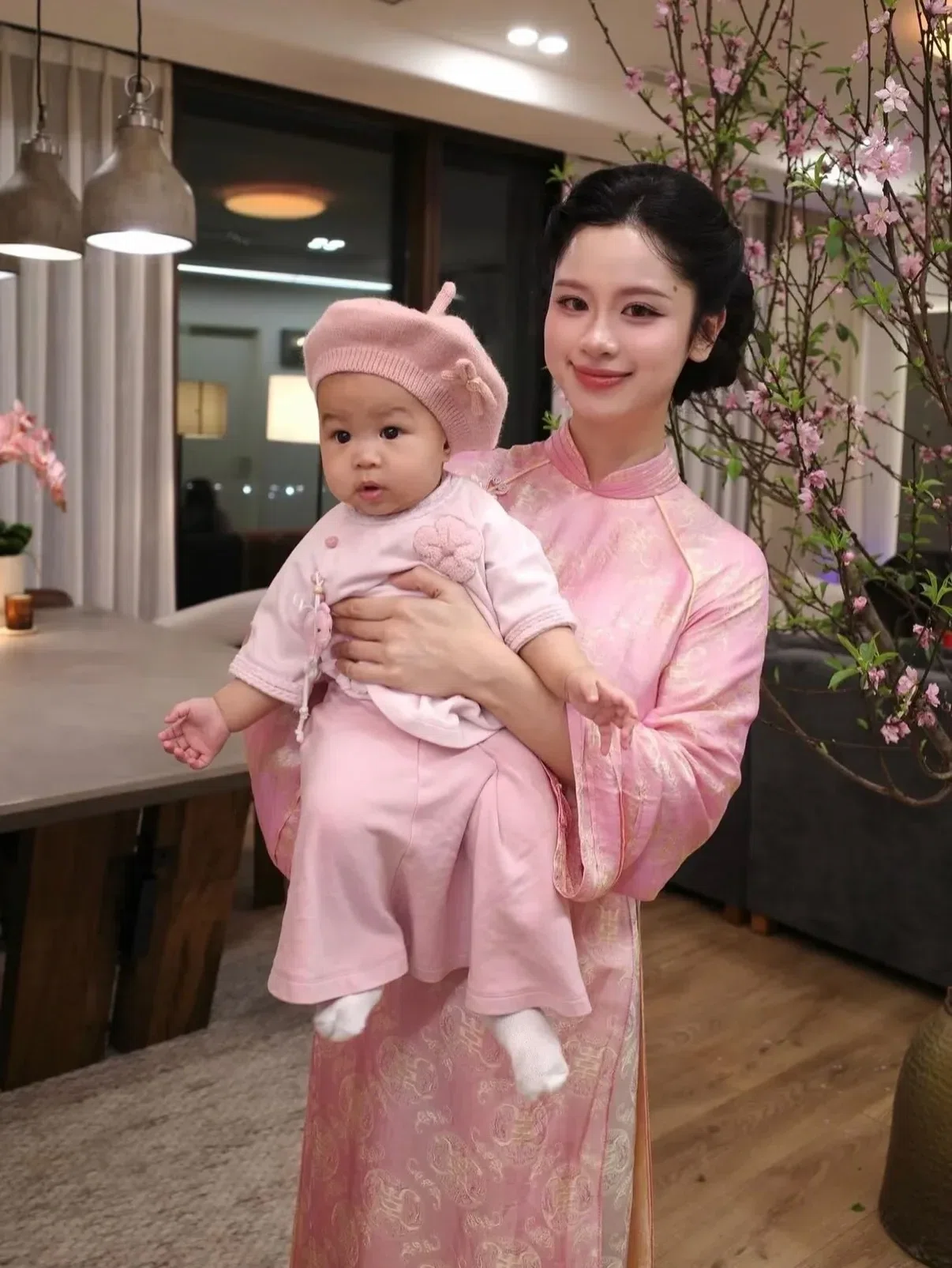 Áo dài Mộng Uyển - size M fit M, L 7