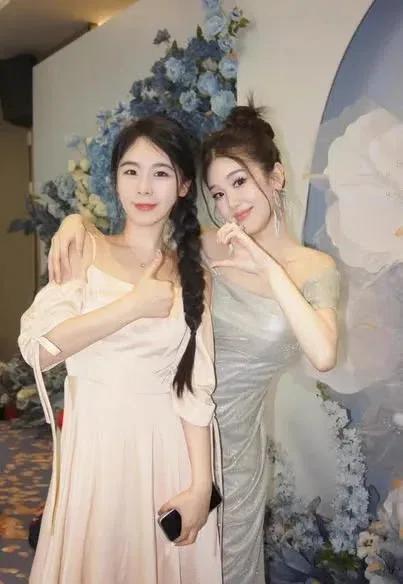 Roselia Váy prom VT317 Freesize thắt dây SM 3