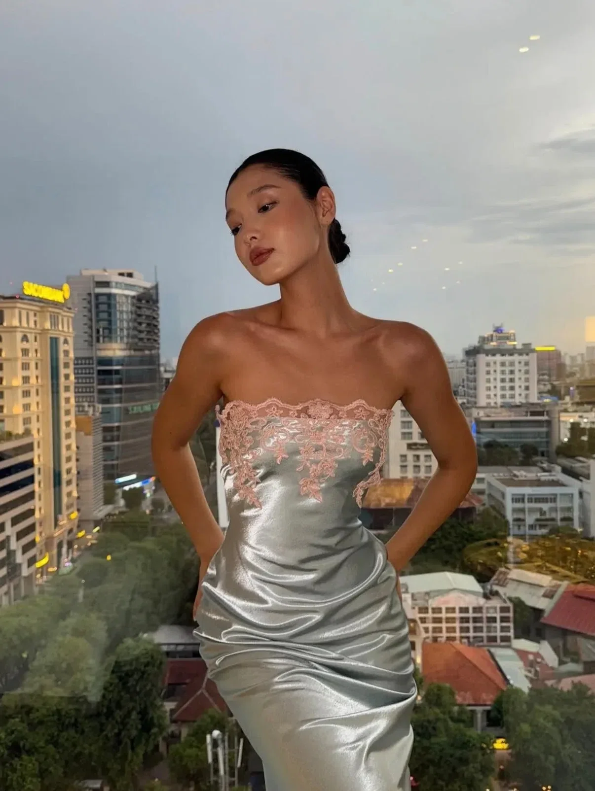 Cho thuê váy 𝙊𝙞𝙖 𝙎𝙩𝙪𝙙𝙞𝙤𝙨 12