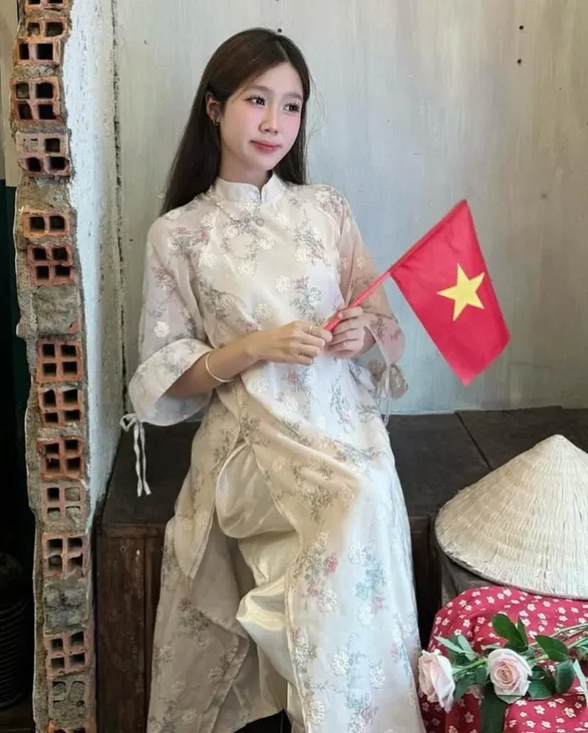 Áo dài Lạc Hà 65/1ngày 2