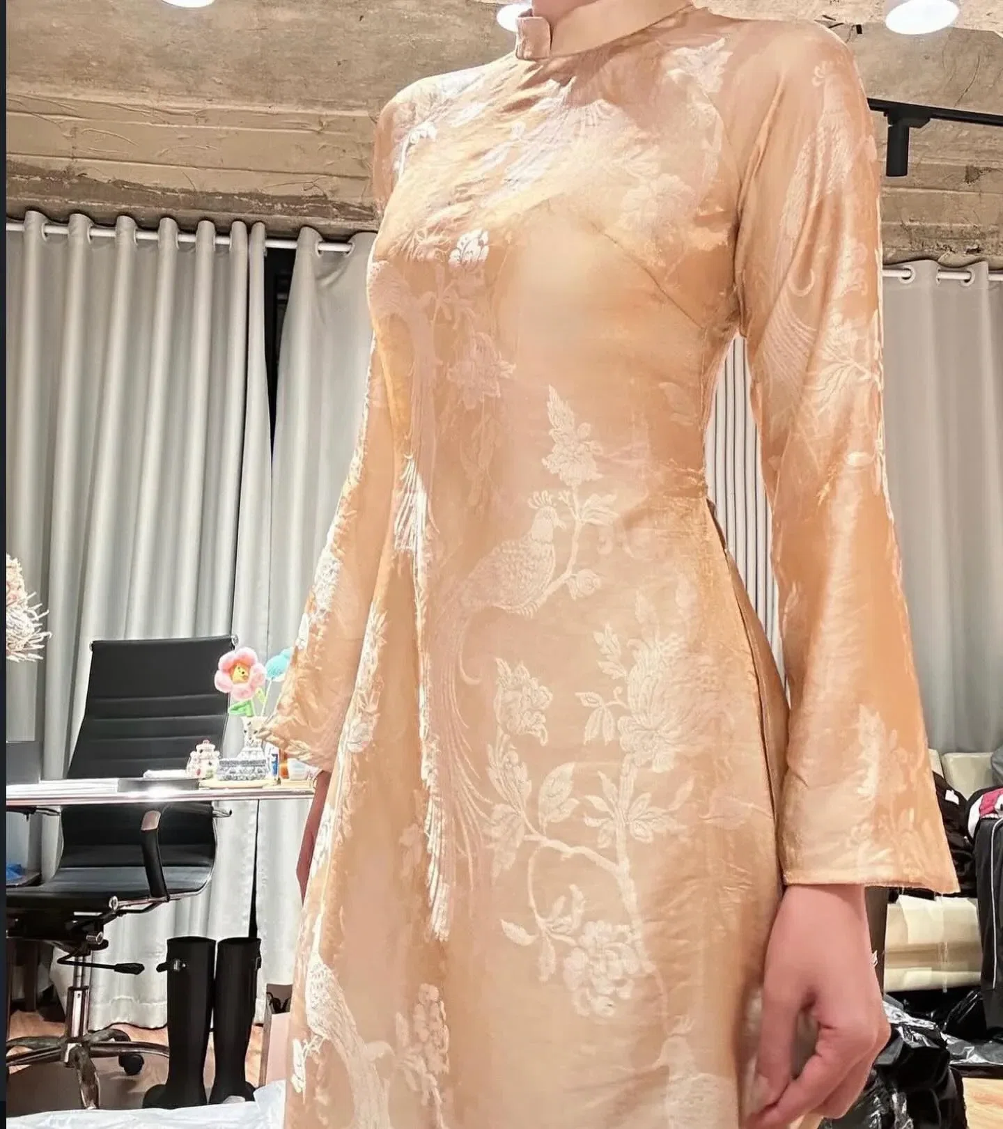 AFRODILLE VÀNG KIM ÁO DÀI SIZE S 1