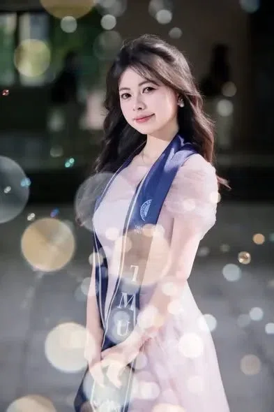 Roselia Tielá Aurora Dress 2