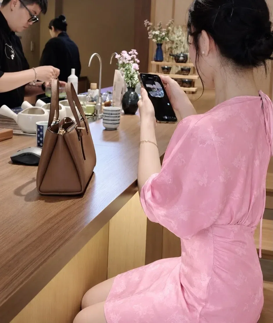 ĐẦM GẤM TAY LỠ FORM LỬNG 5