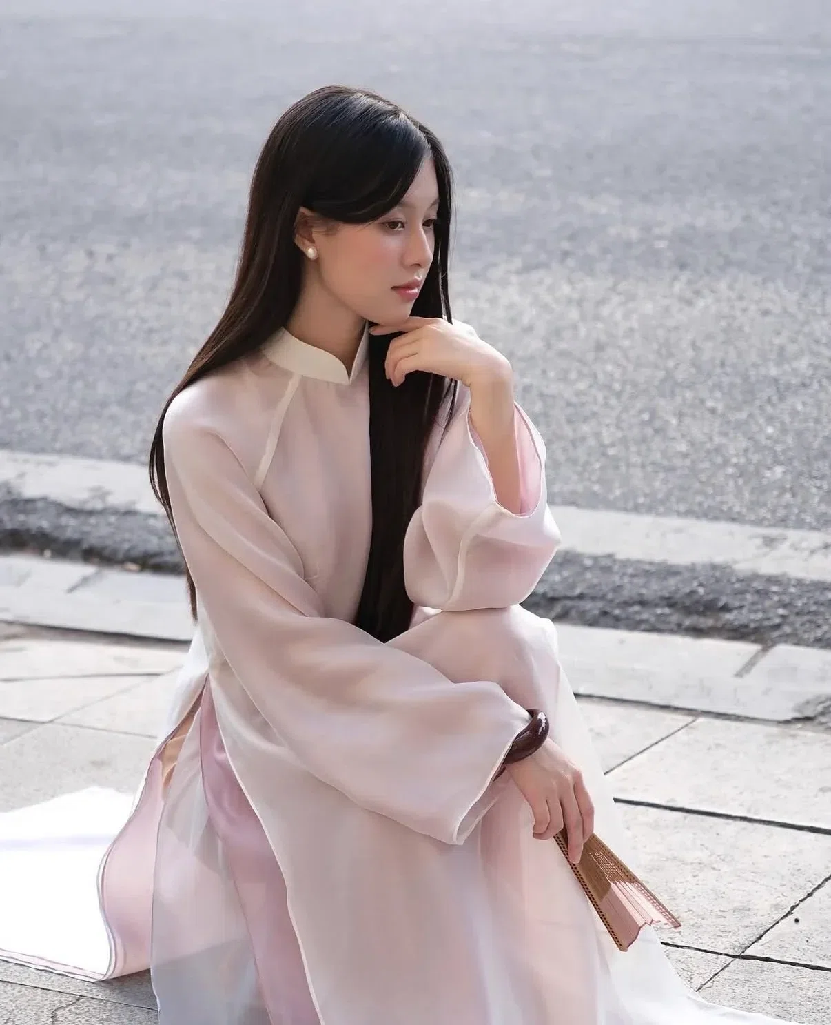 Áo dài Uyển Sa - size M fit M, L 1