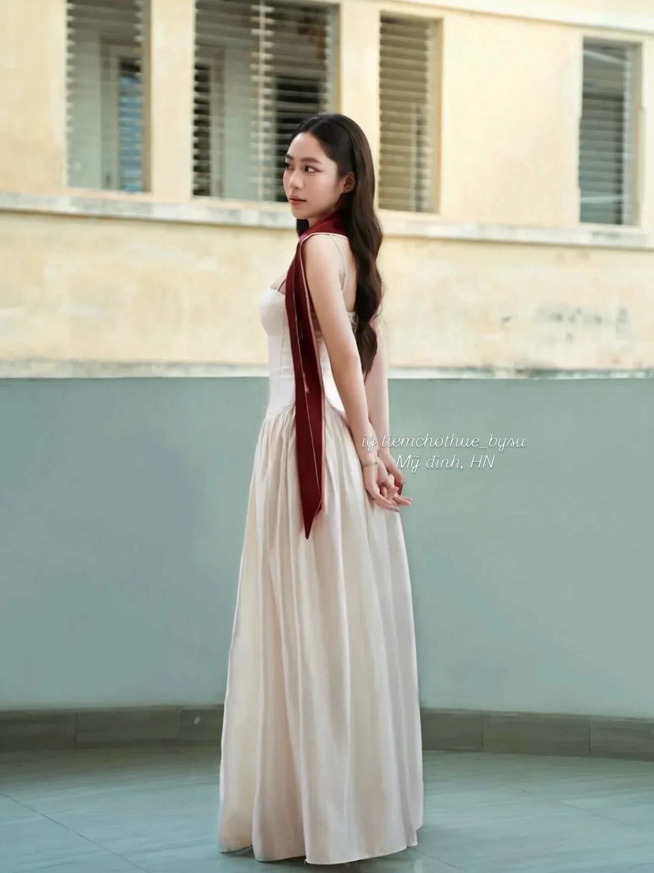 V613 Charlie Dress KEM ĐẬM 10