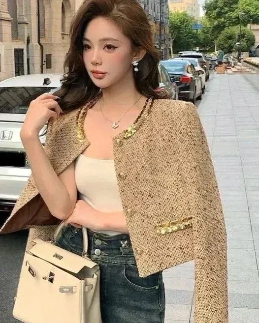 Thêm mụt item áo dạ tweed sang xịn mịn cho ce ạ 4