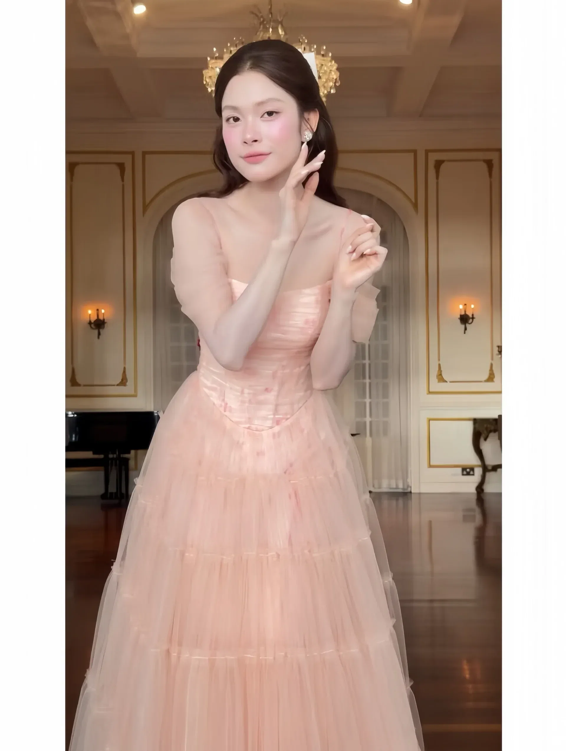 Sò Vintage Dress & Photo 4