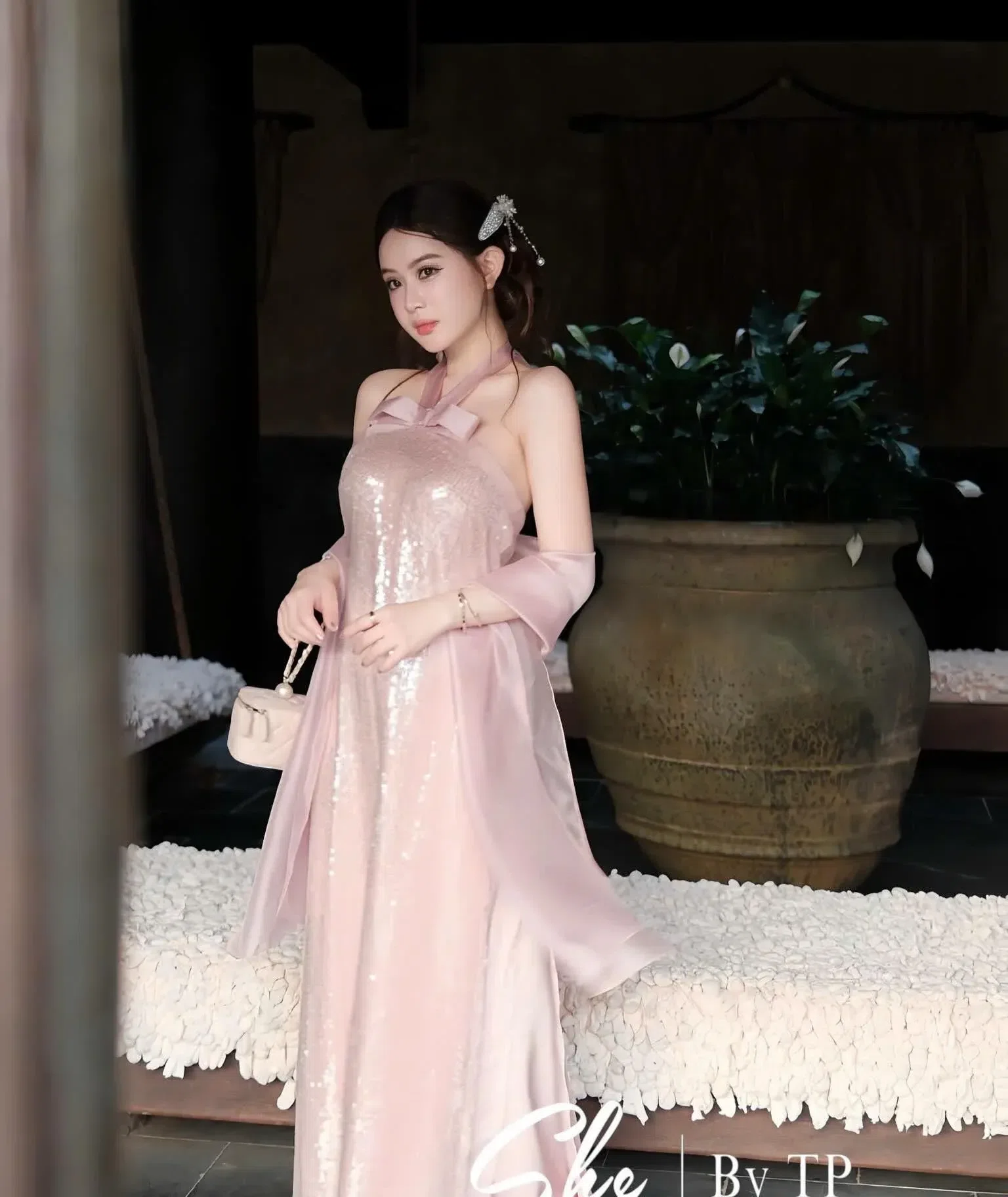 SET ÁO DÀI CỔ YẾM KIM SA PHỐI KHĂN CHOÀNG 4