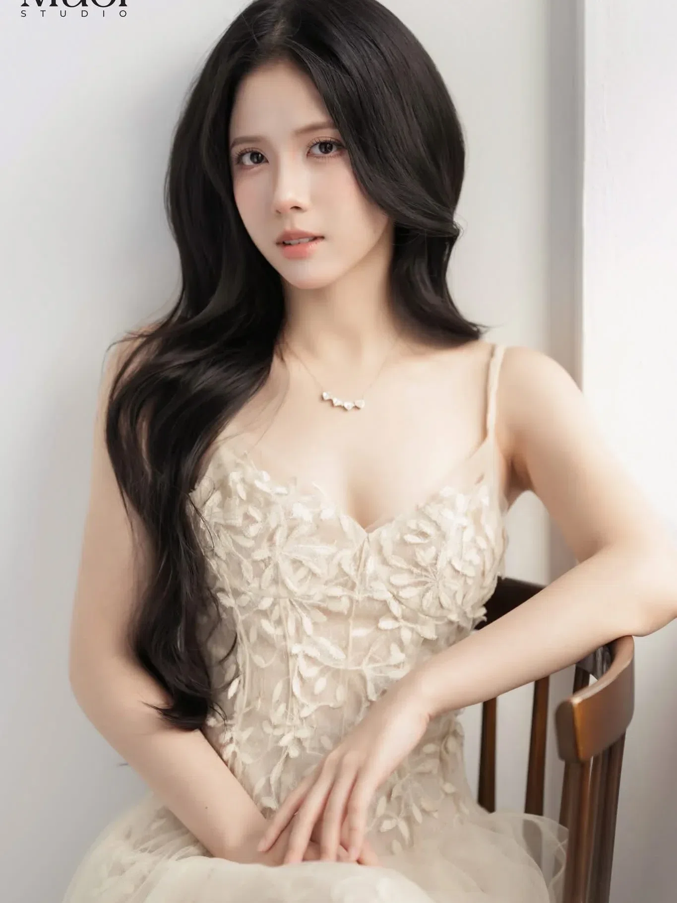 Beige Lace Dress - size M 18
