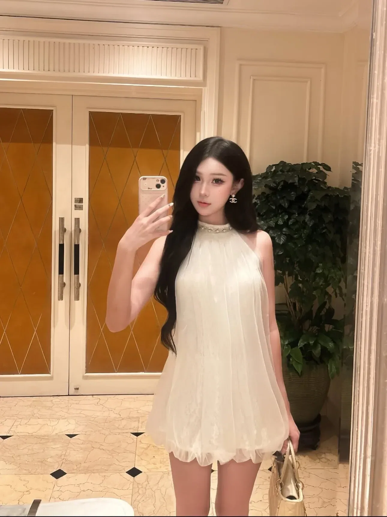 Váy yếm cổ đá size S 2