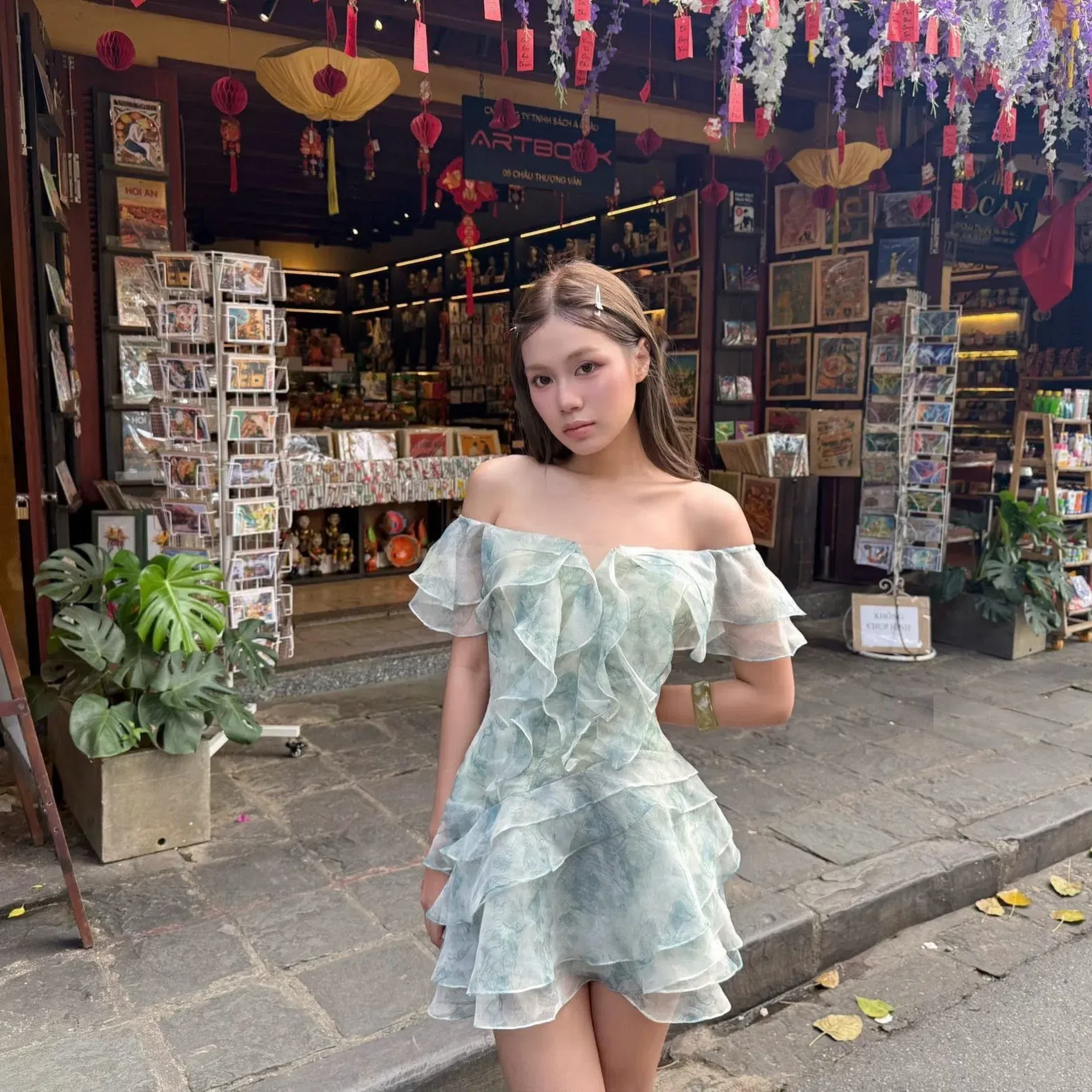 Lanthe Dress - size L 8
