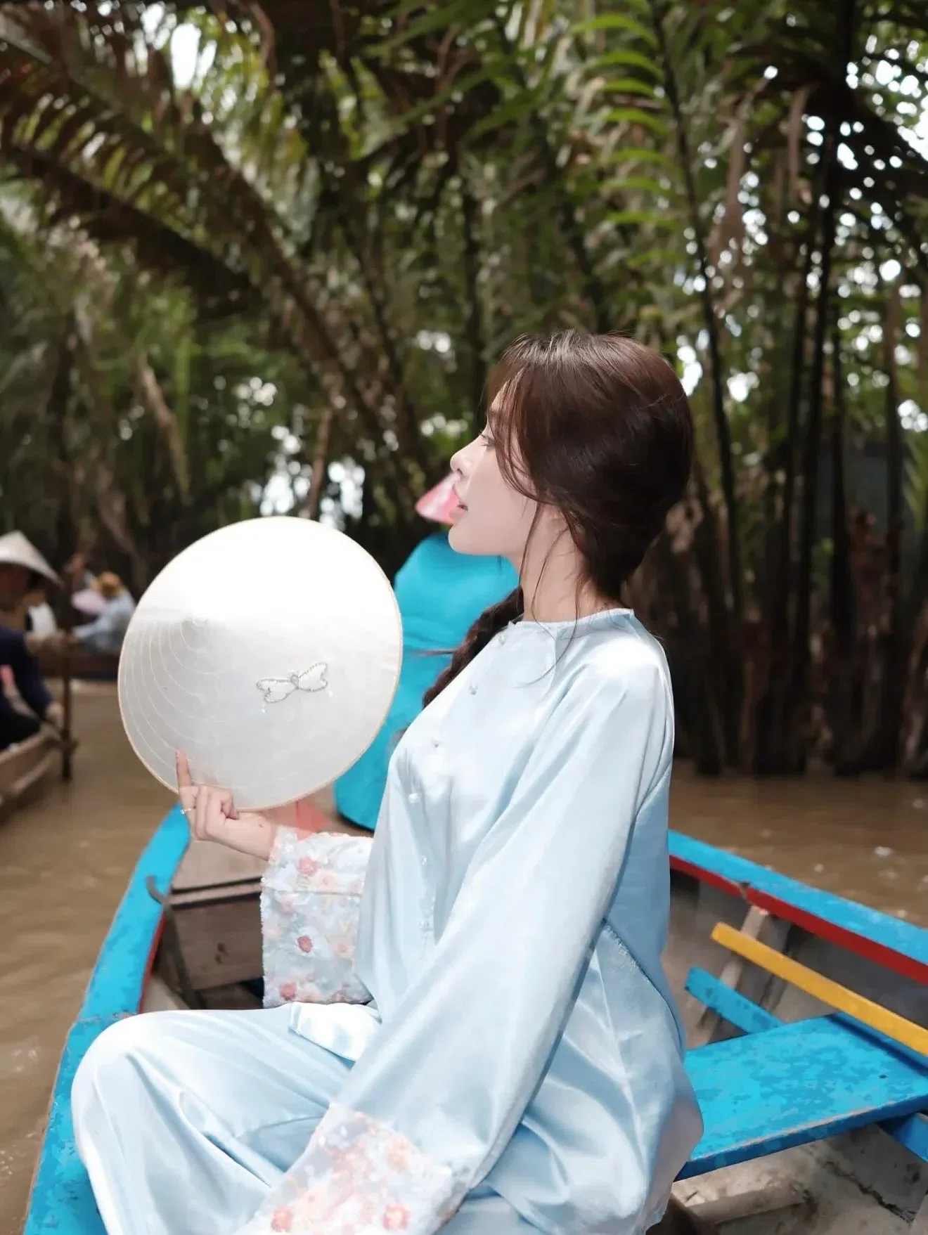 4 Màu ( Xanh dương - Xanh lá - Hồng - Trắng) pháp phục tay phối kim sa🌷
_______ 3