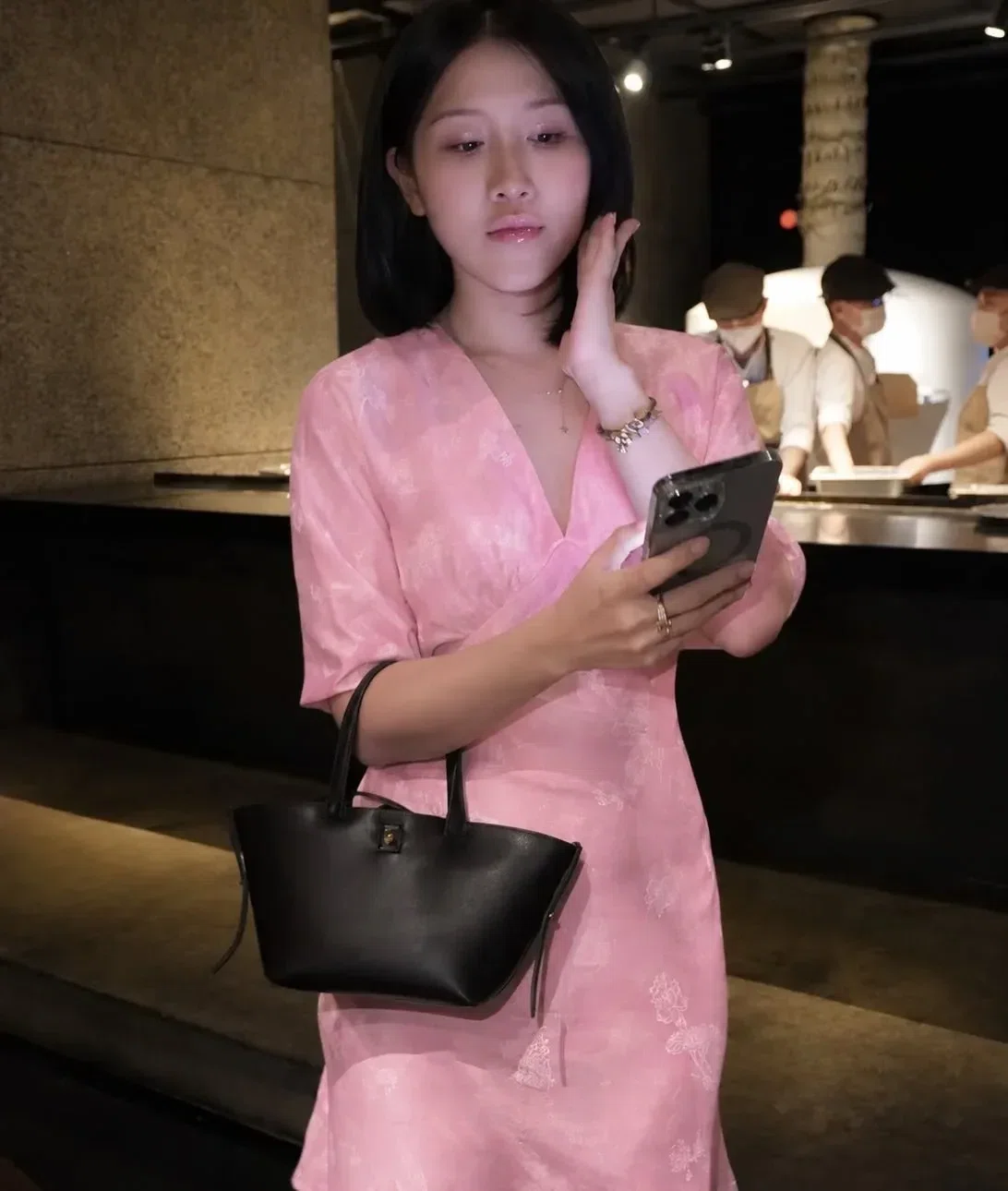ĐẦM GẤM TAY LỠ FORM LỬNG 4