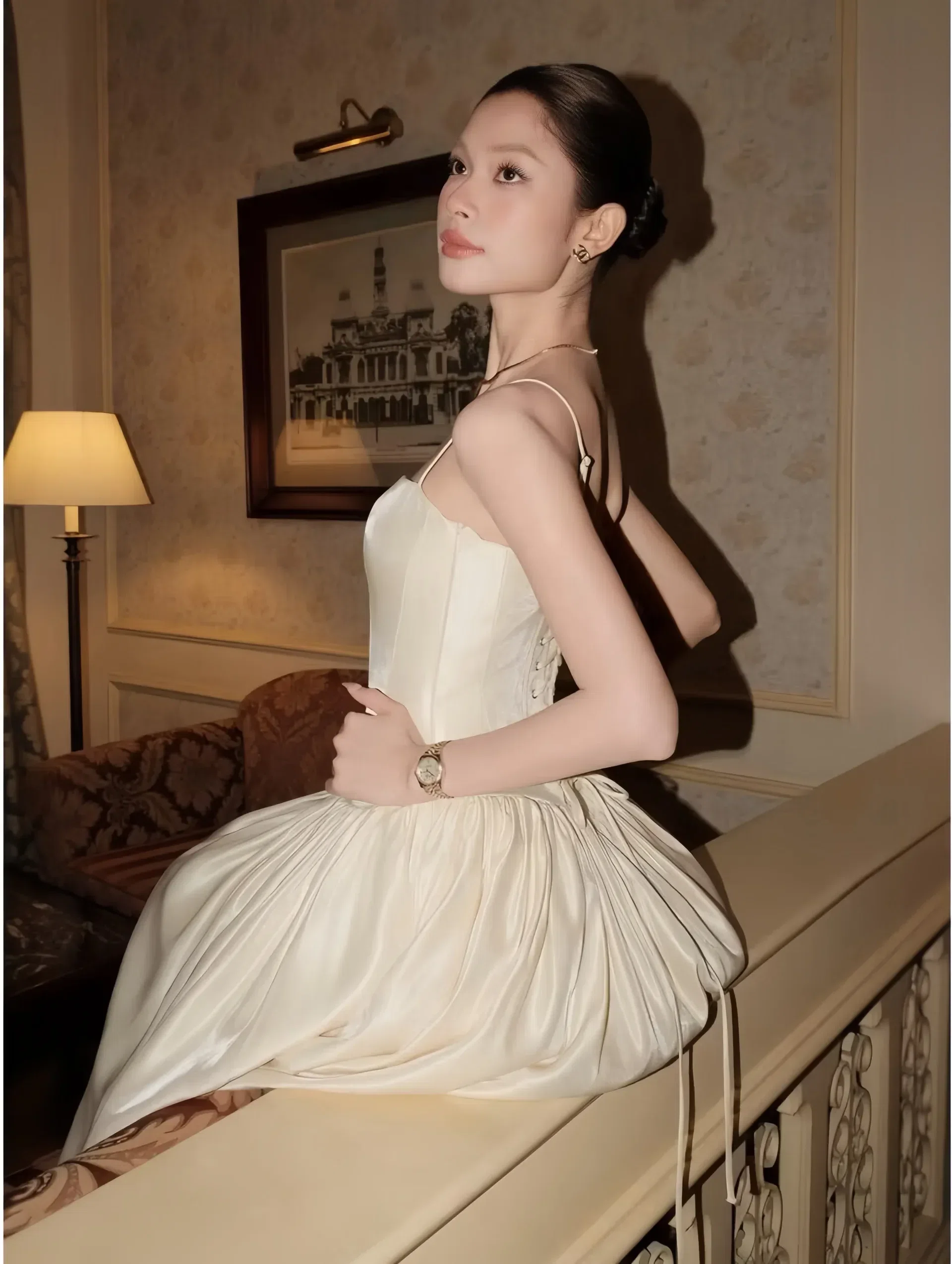 Rubies Dress & Photo 5