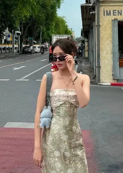 AfroDille Váy gâm S38 Size S 4