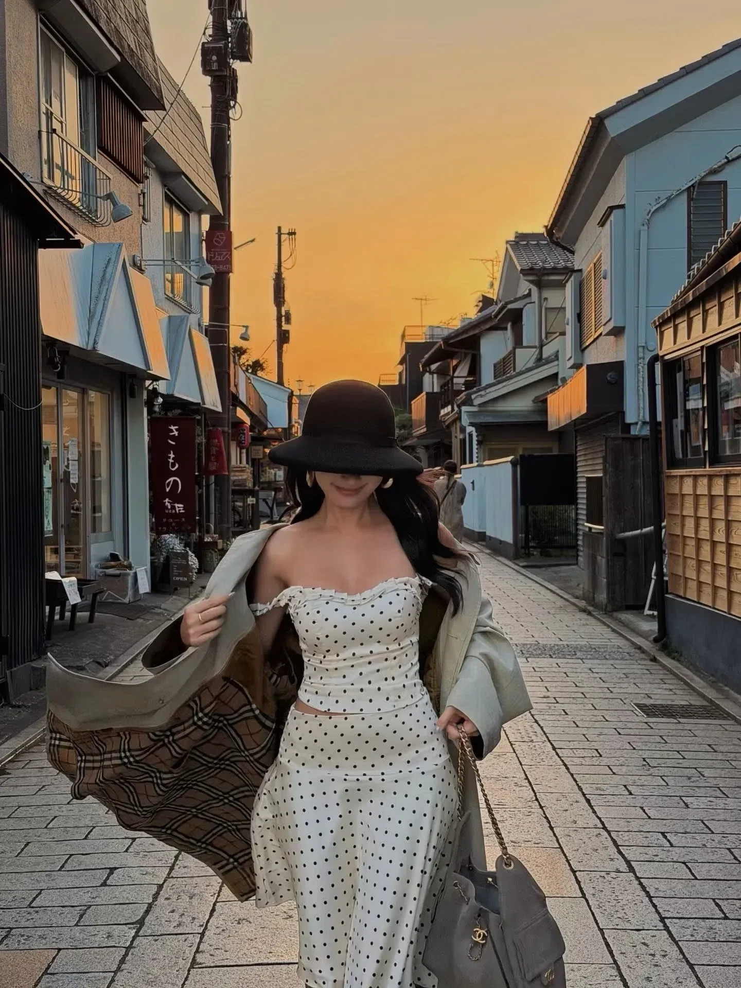 Váy Viviene Polka Set - size L 16