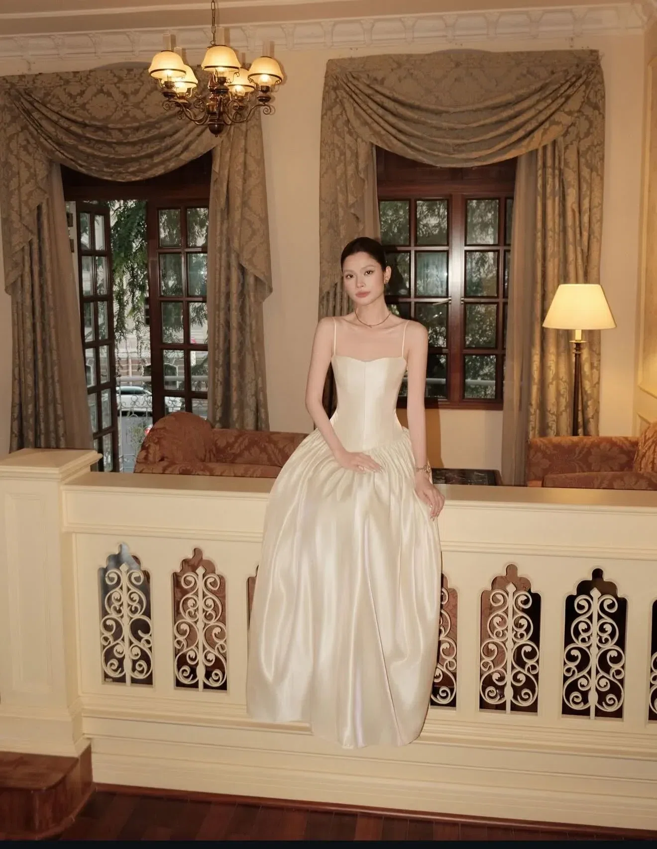 Cam kết váy chính hãng 2