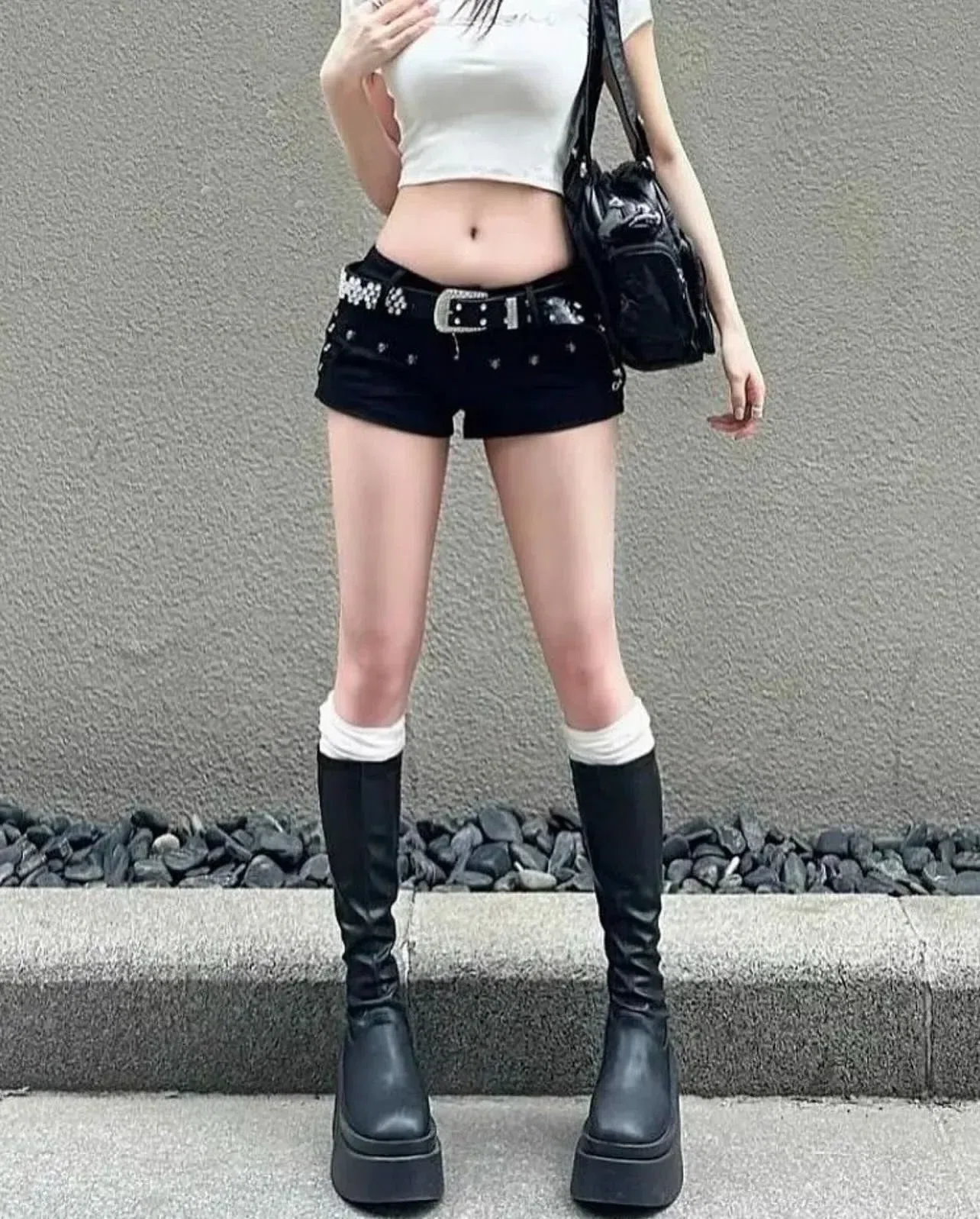 Quần đã xịn lại còn dc thuê free phụ kiện thắt lưng đá cỡ nì😍 5