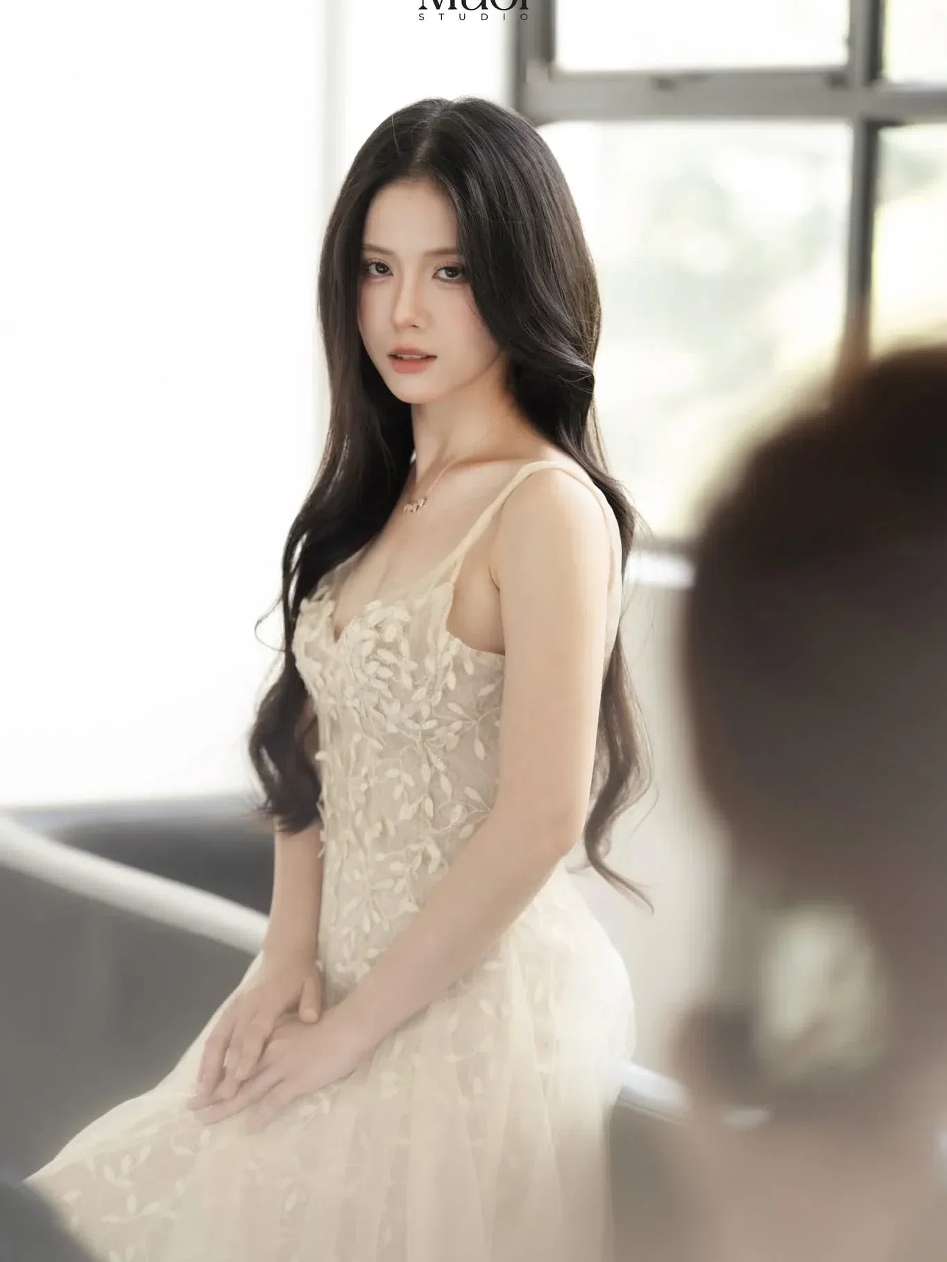 Beige Lace Dress - size M 8