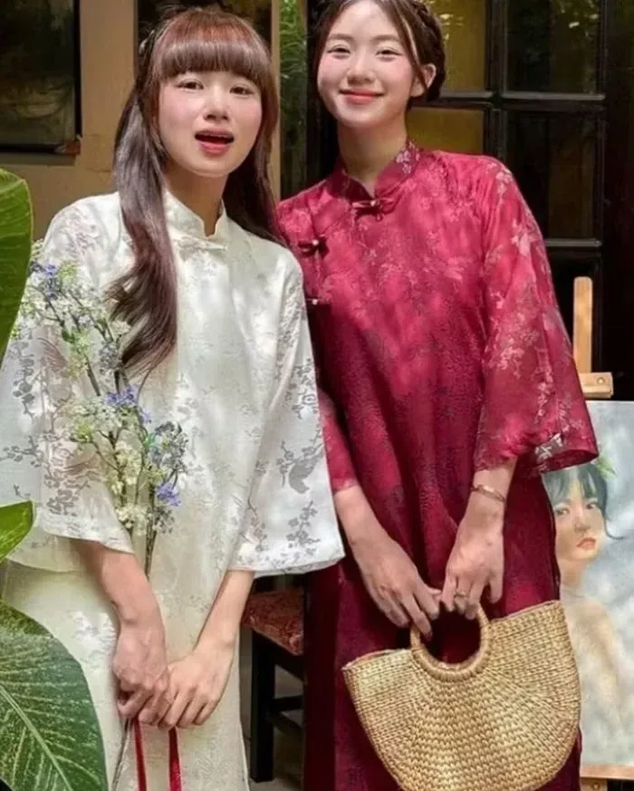 Thuê cả 2 set 120k 1