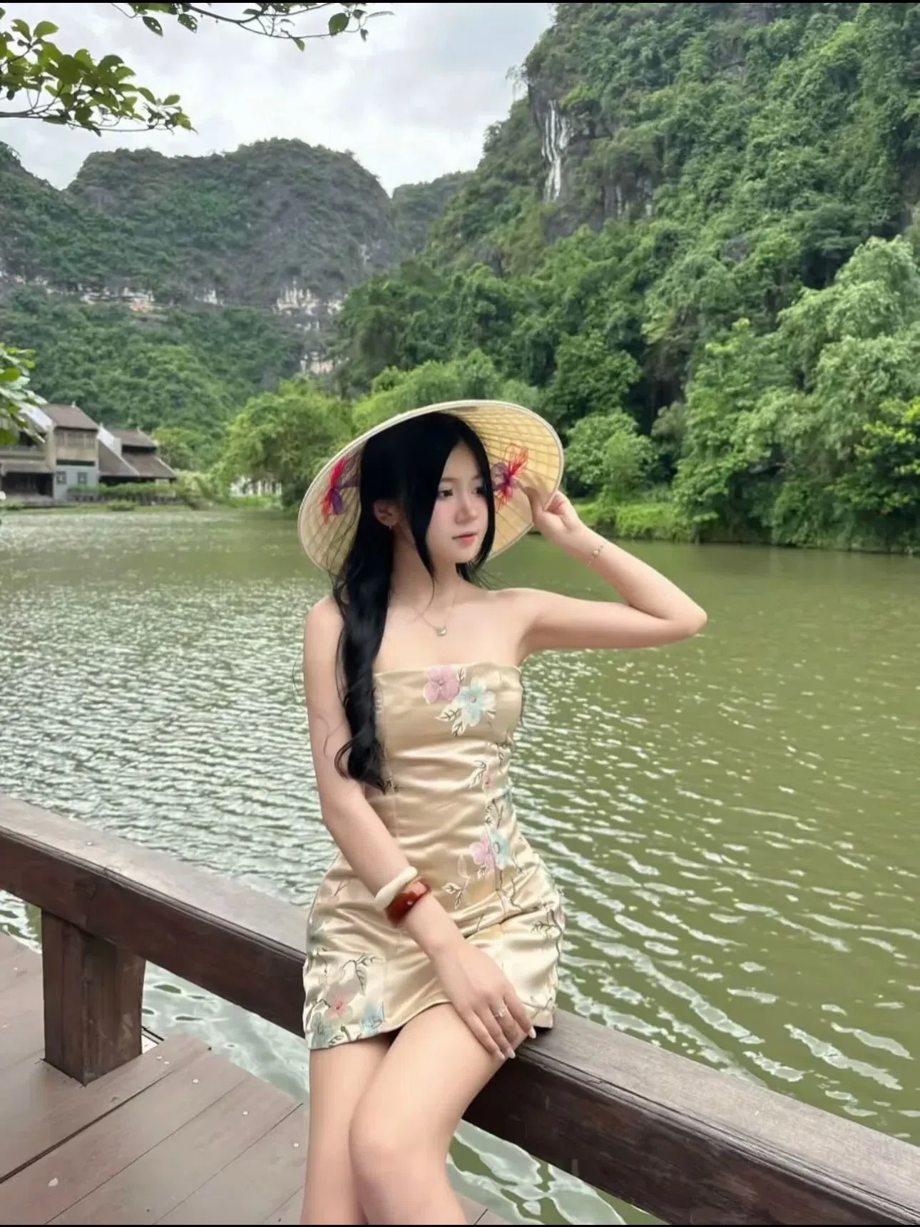 Swia Size S V584 Váy gấm 5