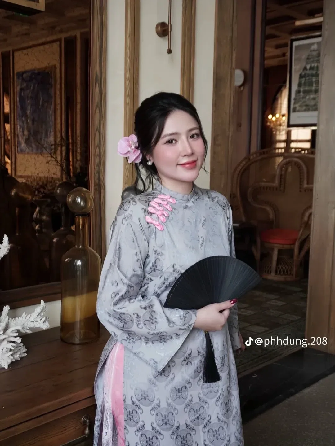 SET ÁO DÀI XÁM MIX CÚC HỒNG 2