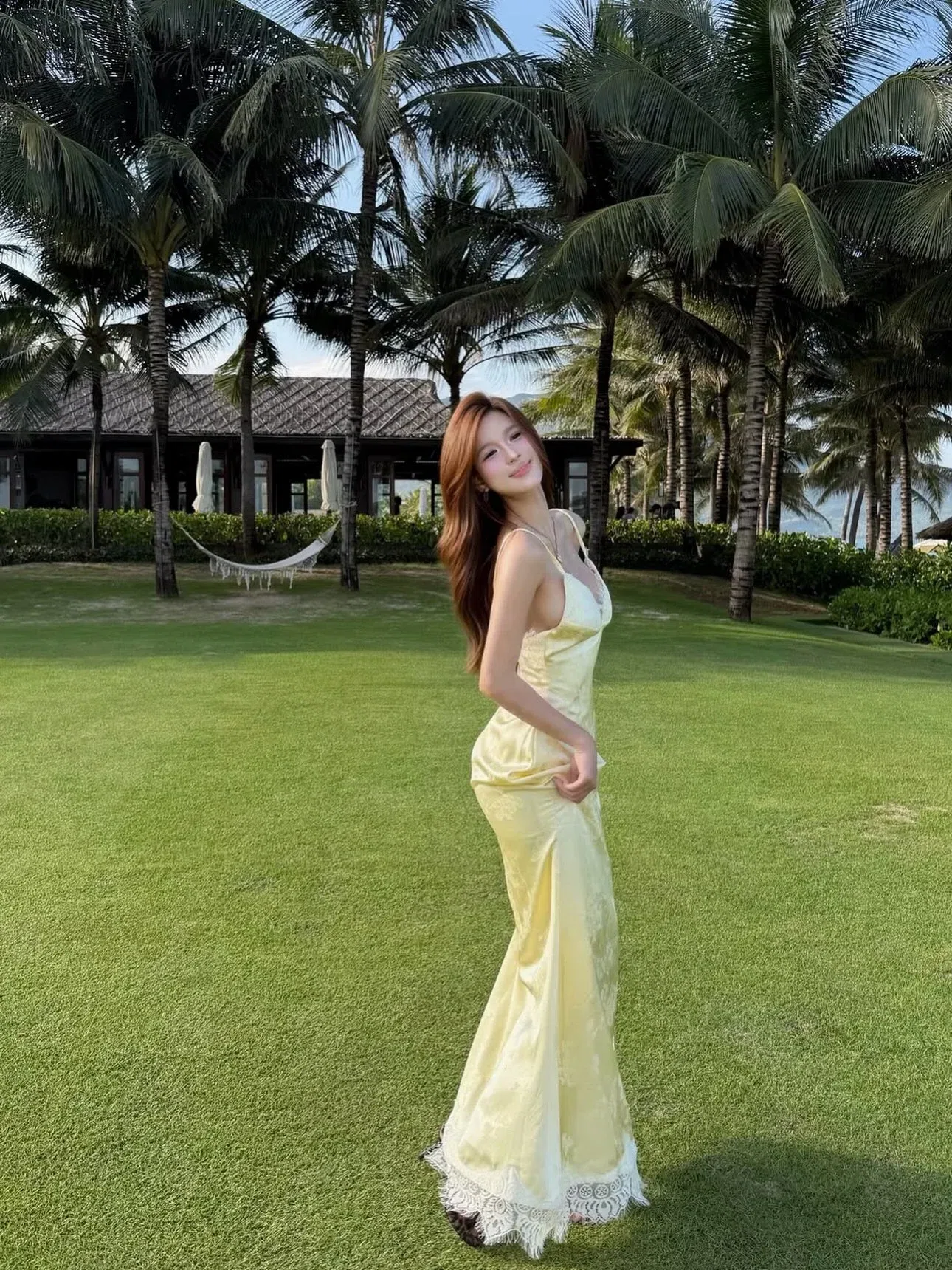 Đồ hè năm nay xinh lắm ạ💐🌷
__________________________
𝐌𝐚̂̃𝐮 𝐭𝐡𝐮𝐞̂: 𝟑𝟓 3