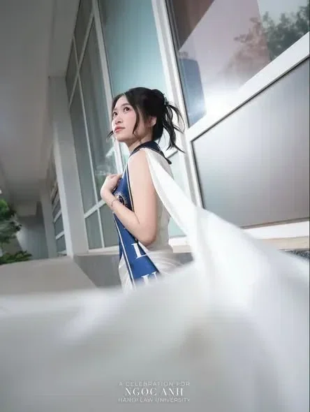 Roselia Dress Rental 3