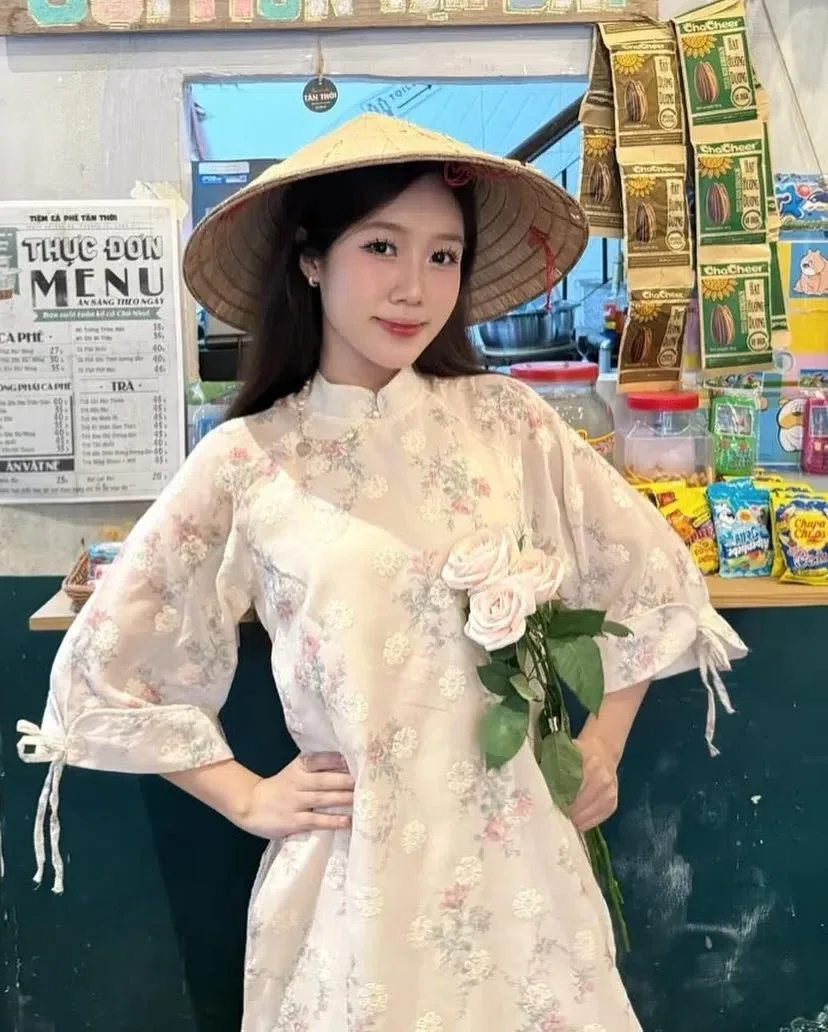 Áo dài Lạc Hà 65/1ngày 4