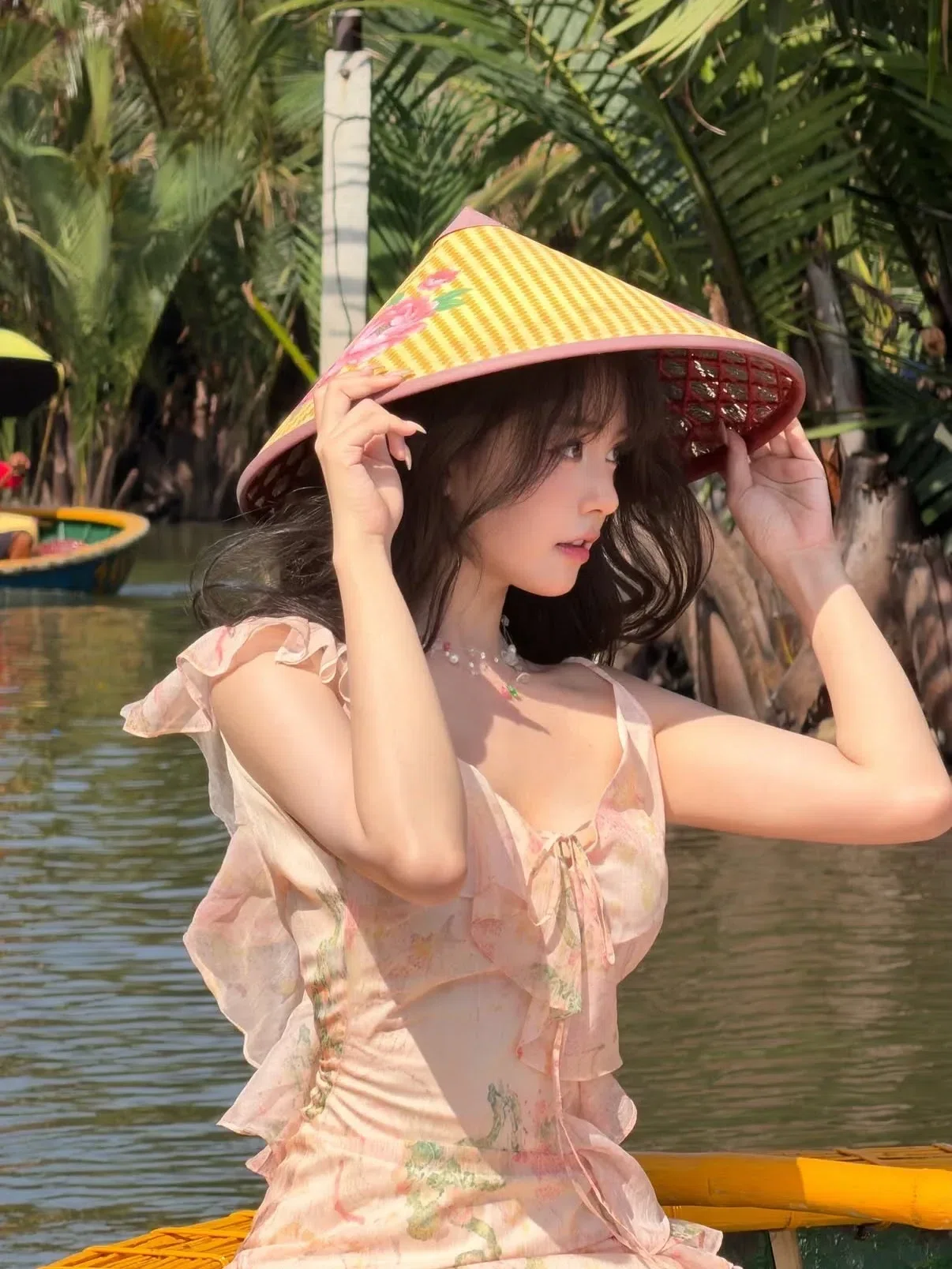 Cho thuê váy Cjoy 2