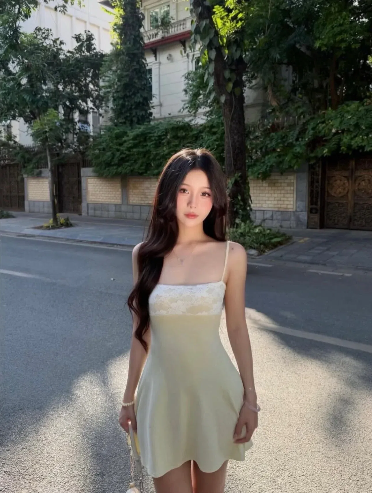 Đồ hè năm nay xinh lắm ạ💐🌷
__________________________
𝐌𝐚̂̃𝐮 𝐭𝐡𝐮𝐞̂: 𝟑𝟓 5