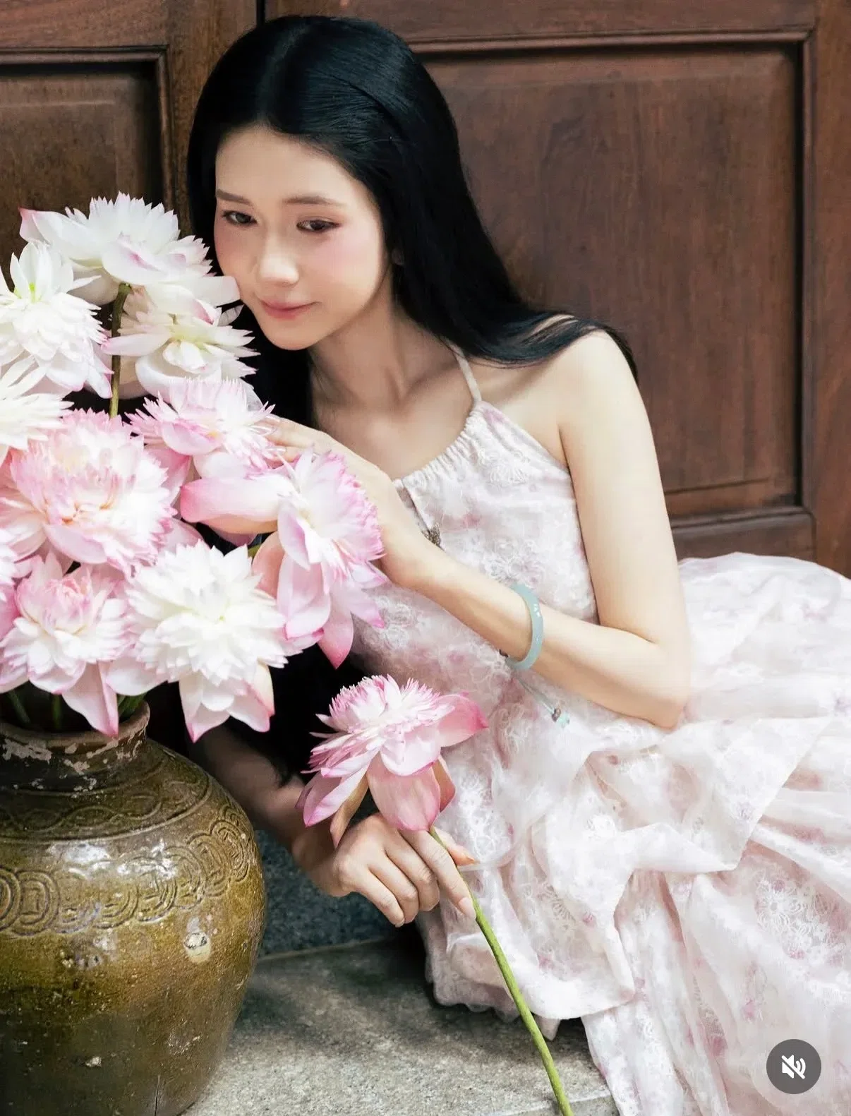 Shop: @rent.byrame 4