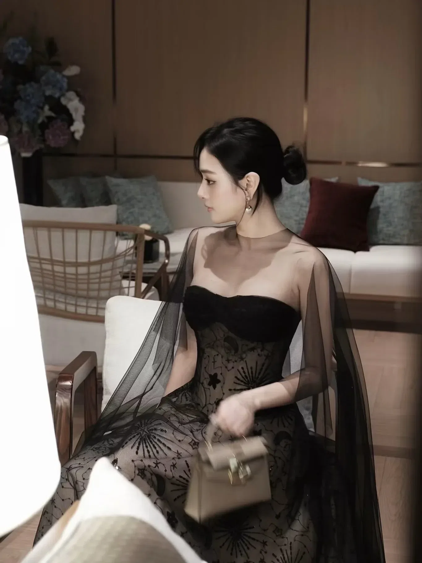 Chouchou Váy kim sa choàng 2