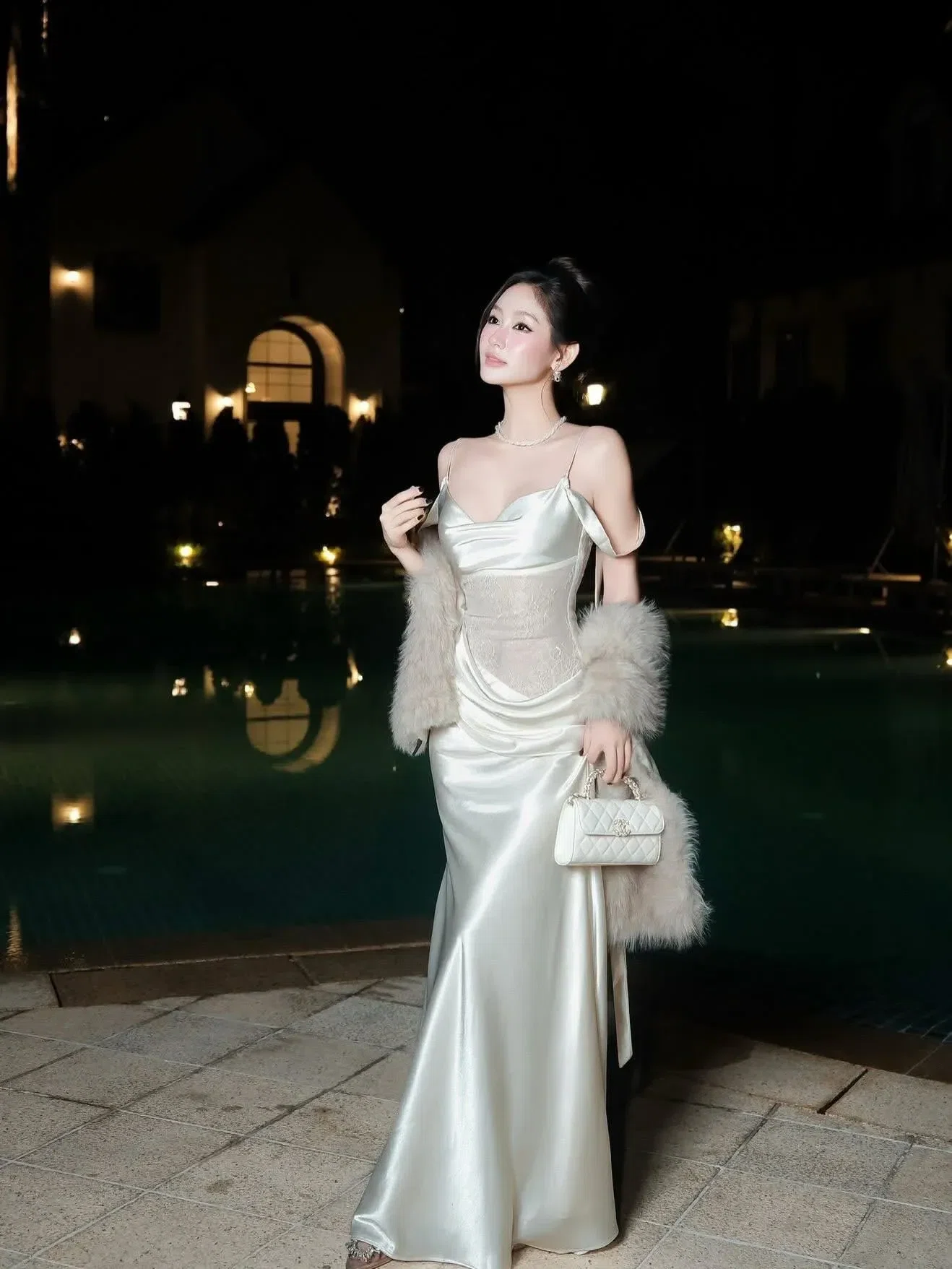 Brand: @thao_bibii Váy lụa kem Tbb 3