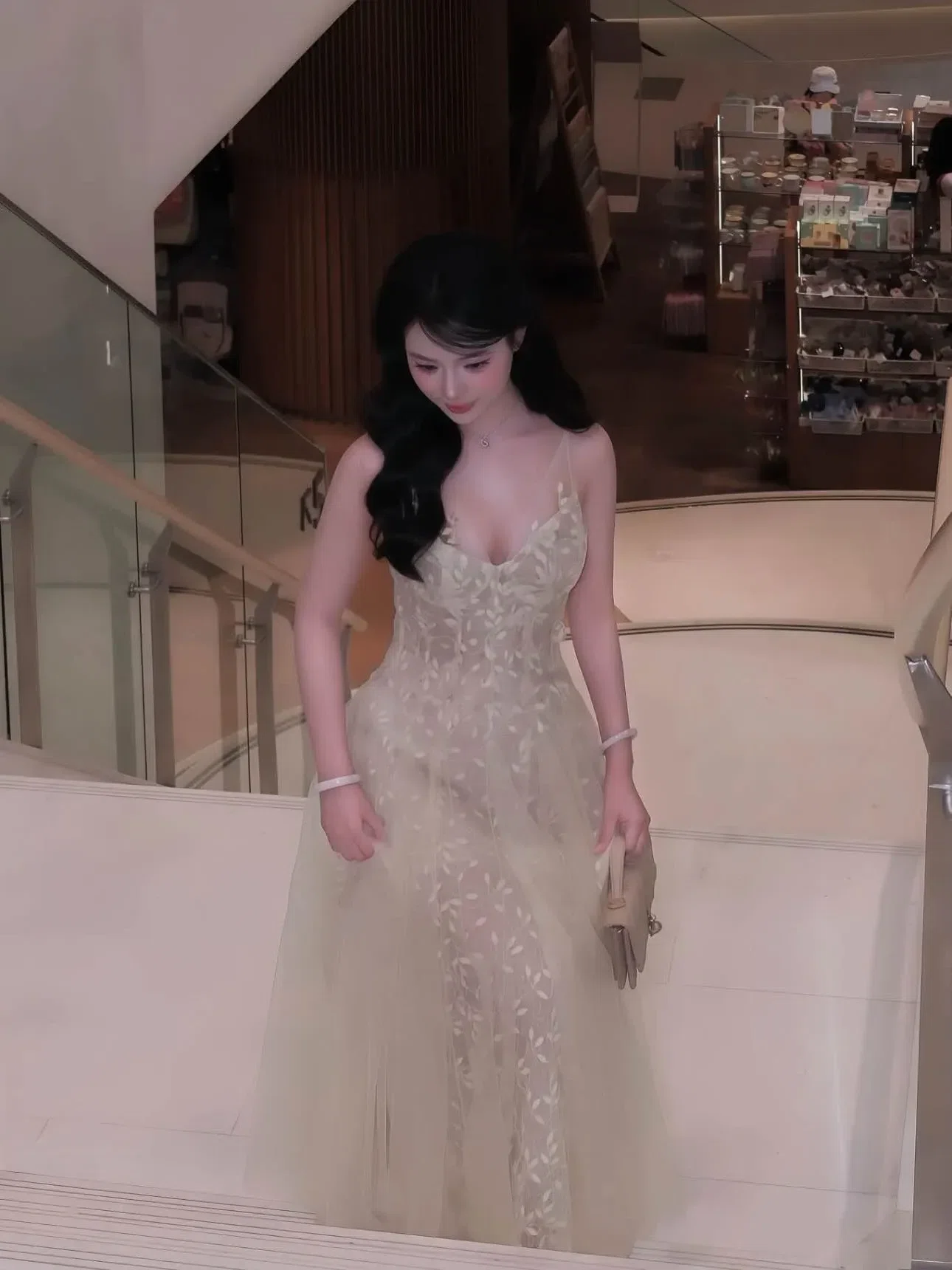 V548 Đầm 2s ren lá CHOUCHOU 5