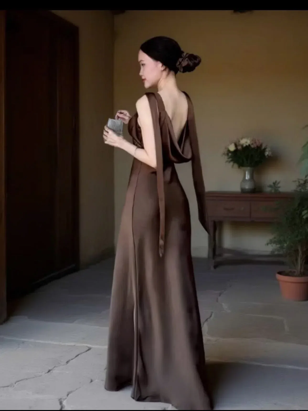 Tiệm cho thuê bộ đồ 3